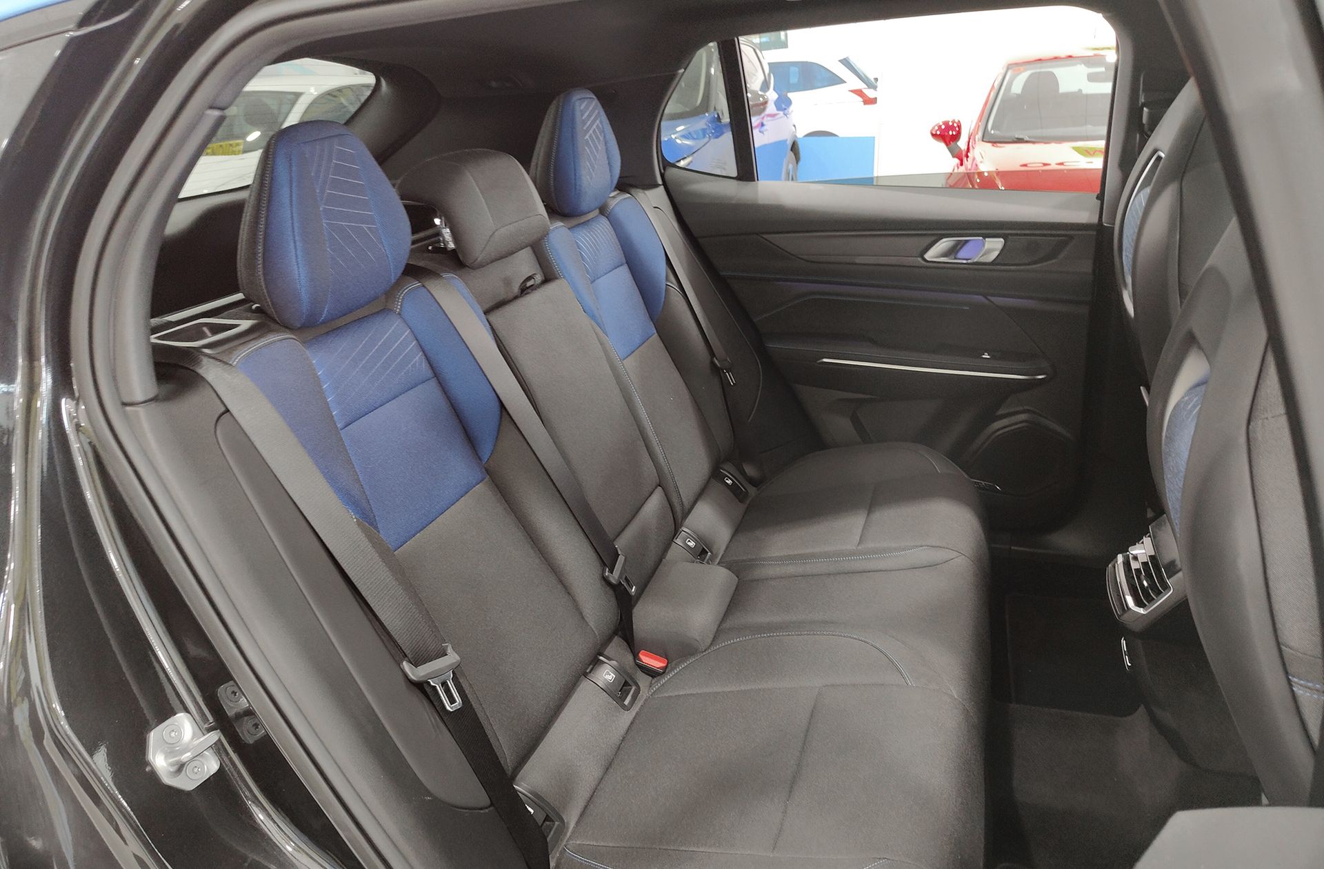 Lynk & Co 01 1.5 PHEV - foto 23