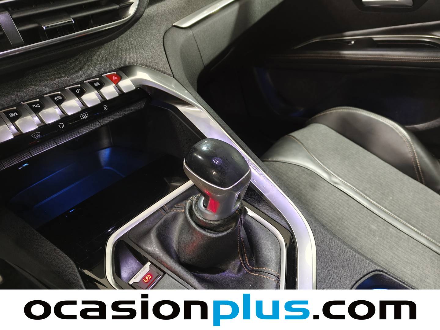 Foto Peugeot 3008 Peugeot 3008 PureTech 130 S&S GT Line (130 CV)