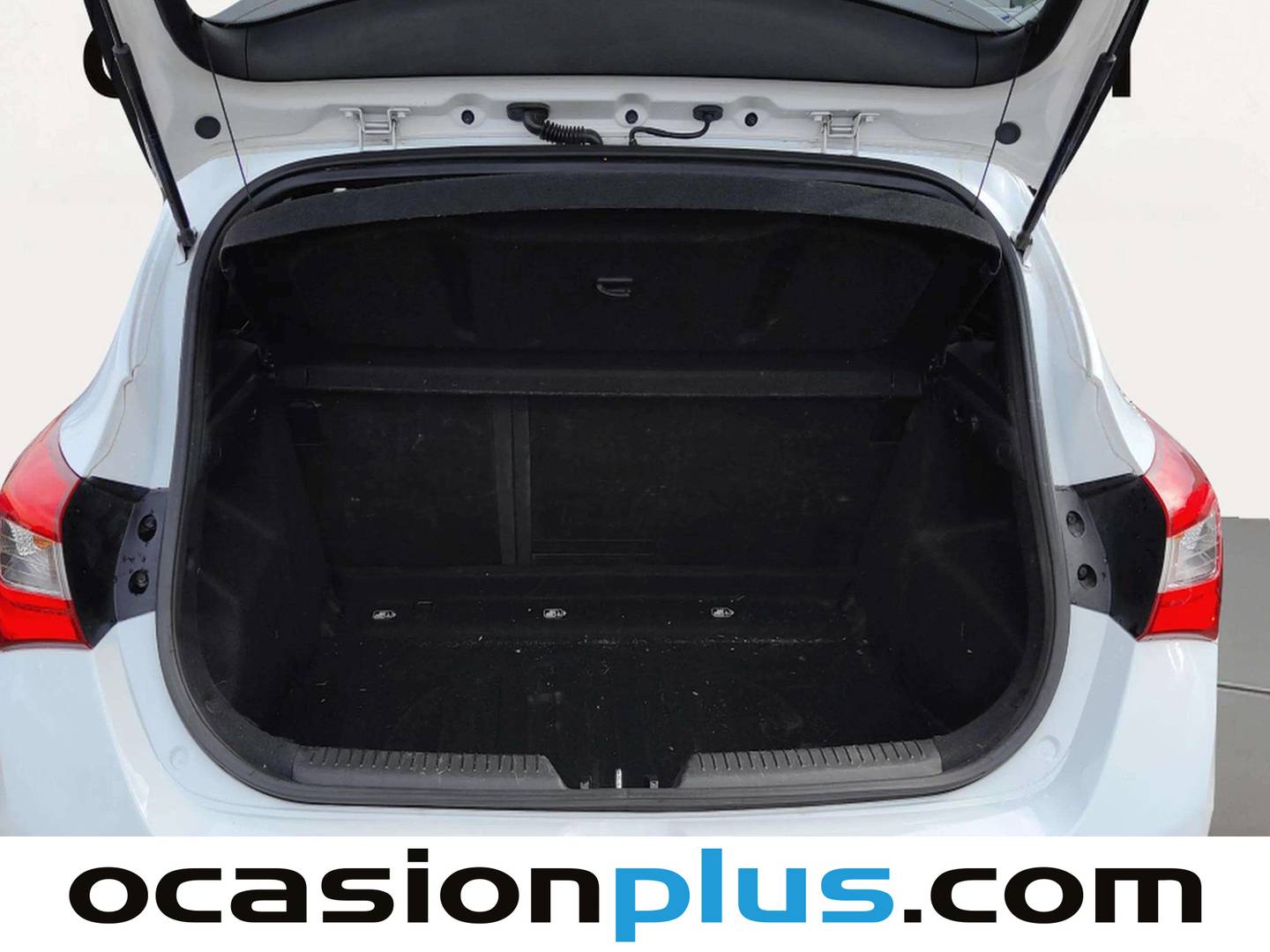 Fotos maletero Hyundai i30 Hyundai i30 1.4 MPI BlueDrive Go! (100 CV)