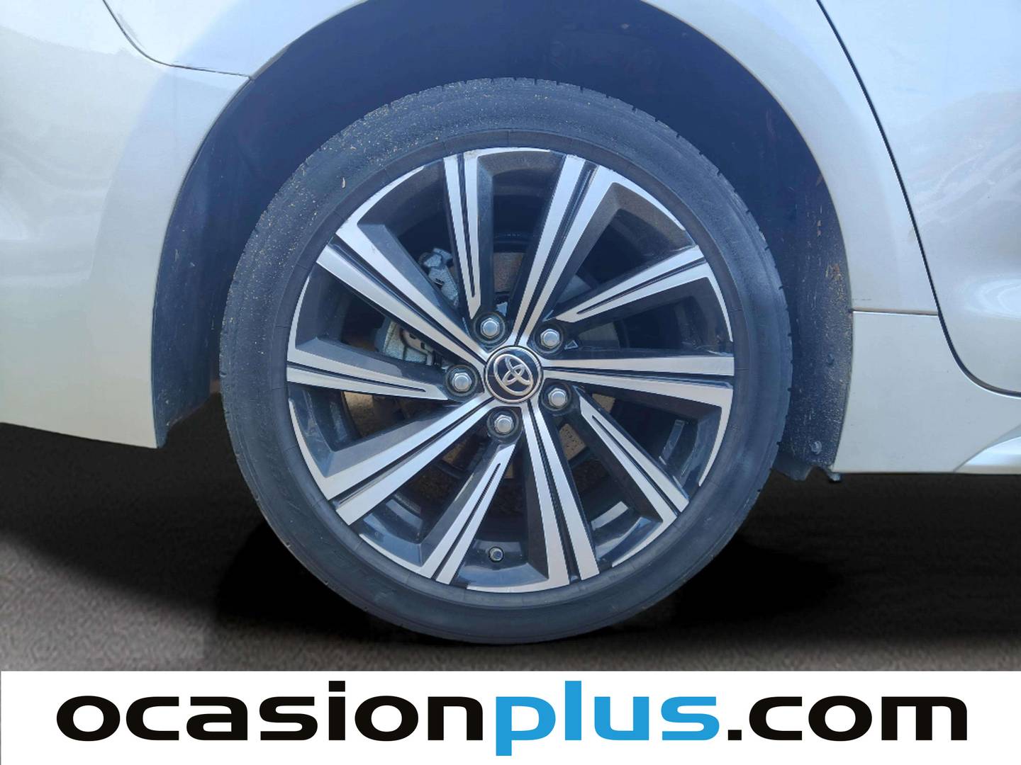 Foto Toyota Corolla Toyota Corolla Touring Sports 180H Style E-CVT (180 CV)