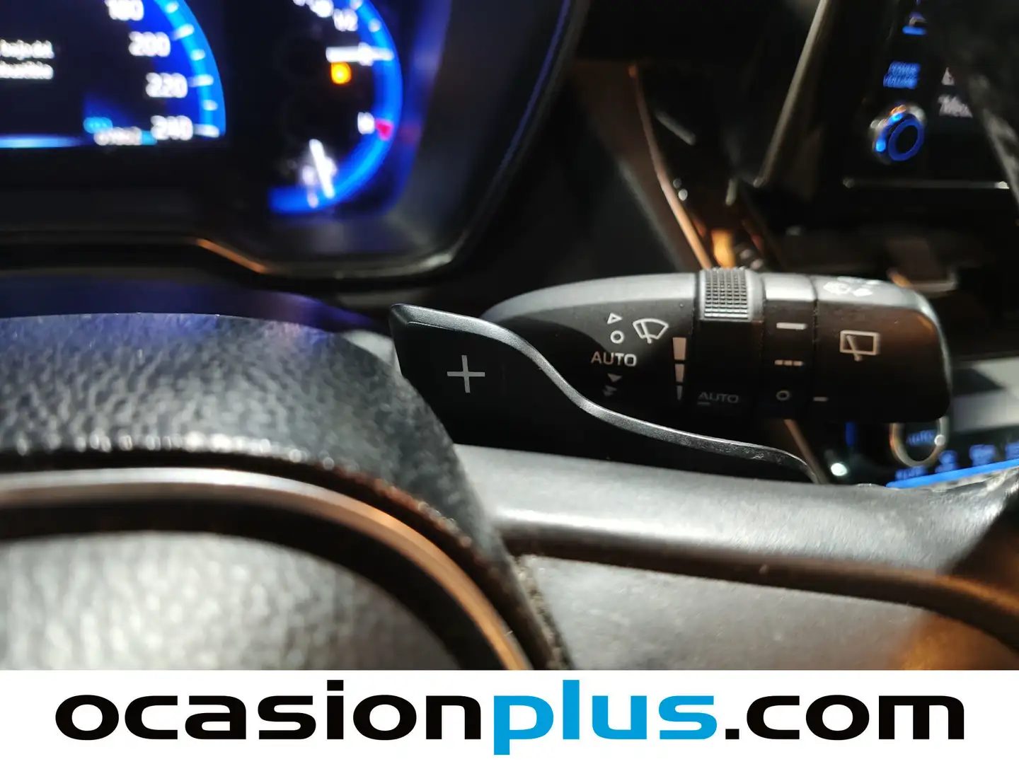 Foto Toyota Corolla Toyota Corolla Sports 180H Feel! E-CVT (180 CV)