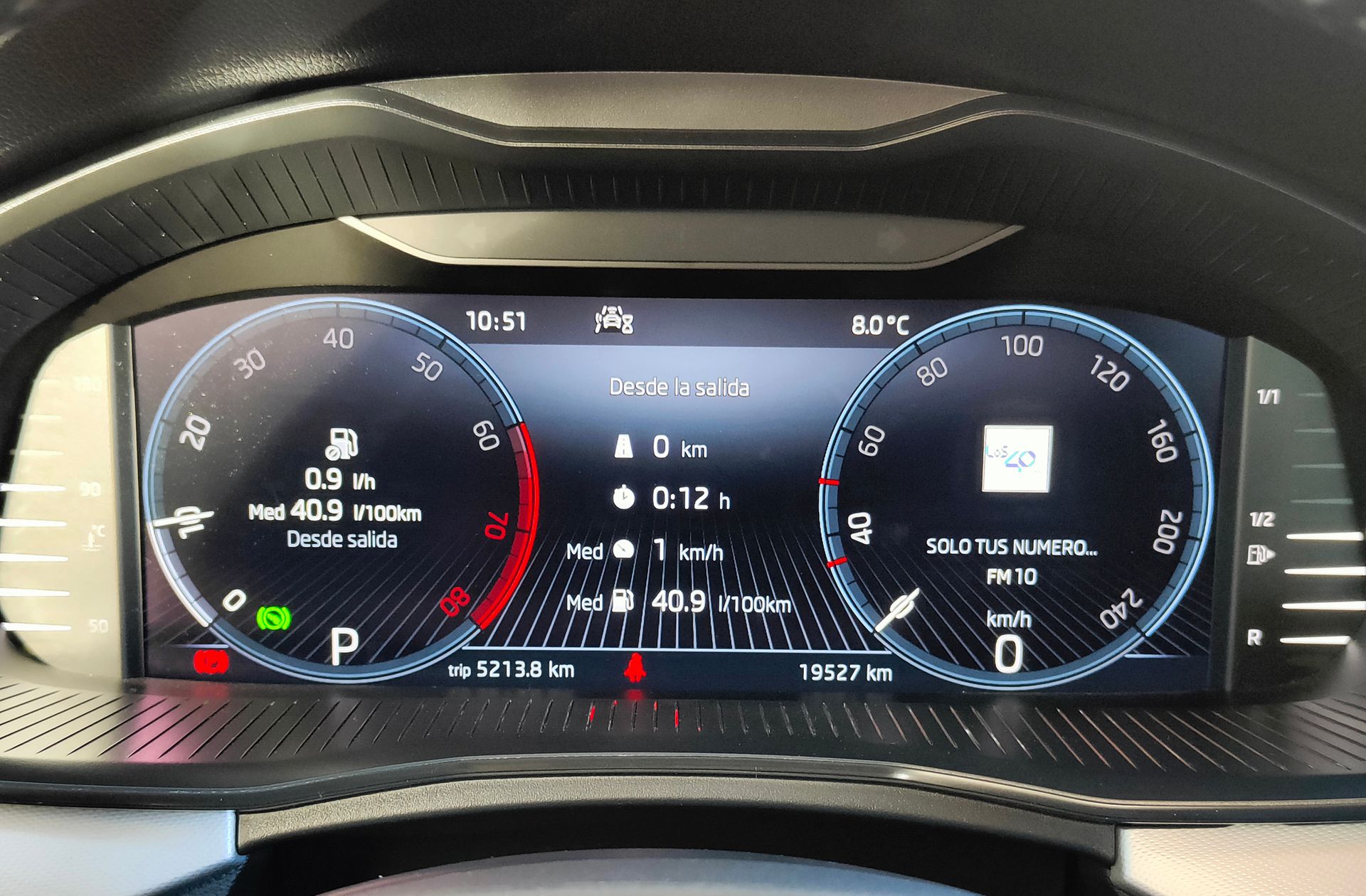 Škoda Kamiq 1.0 TSI Ambition DSG - foto 23