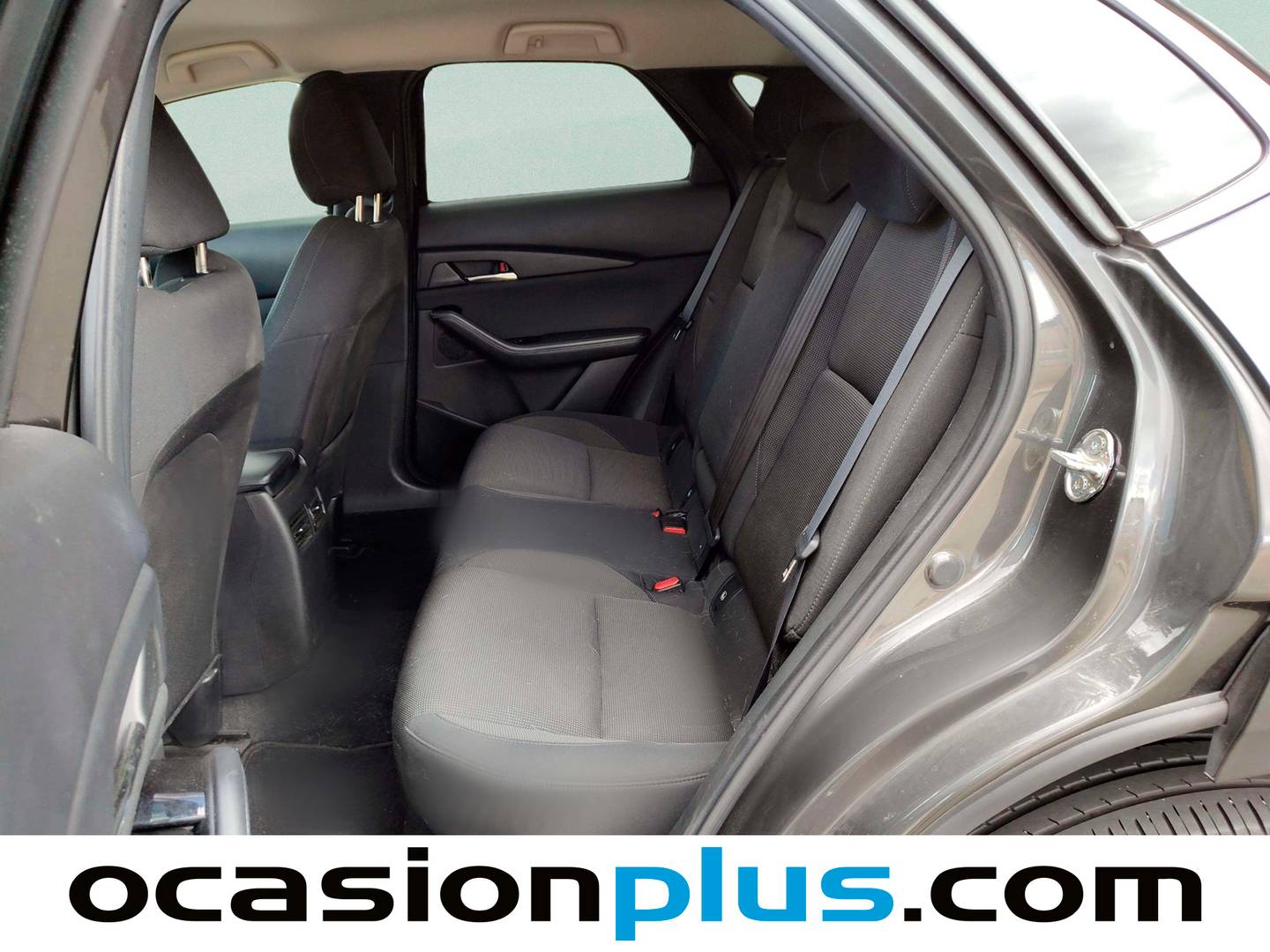Foto asientos traseros Mazda CX-30 Mazda CX-30 2.0 Skyactiv-X Evolution 2WD (186 CV)