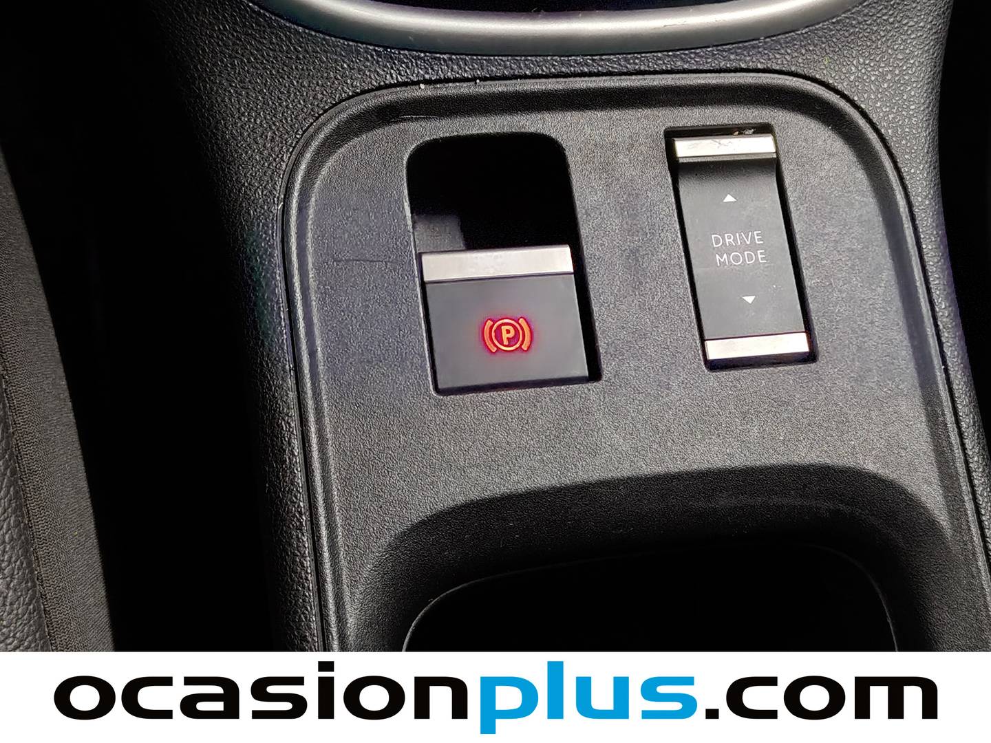 Foto Jeep Avenger Jeep Avenger 1.2 G Summit (100 CV)