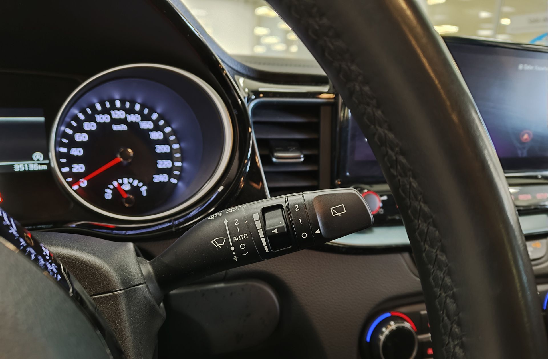 Kia Ceed 1.0 MHEV Style Edition DCT - foto 28