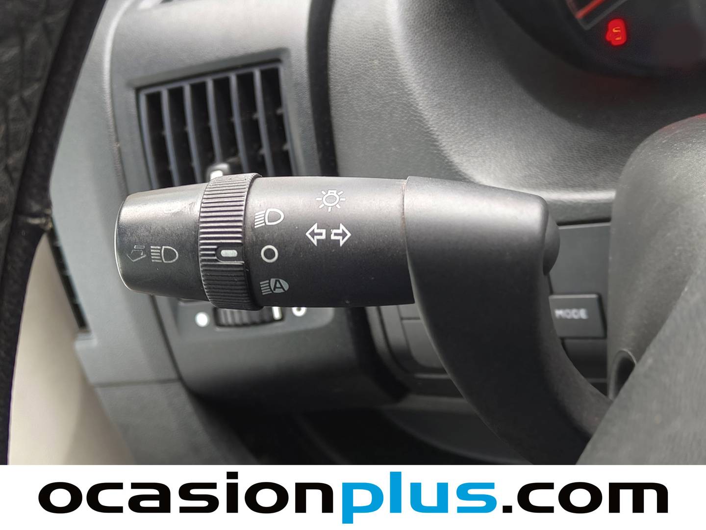 Foto Citroën Jumper Citroen Jumper BlueHDi 130 35 L3H2 (130 CV)