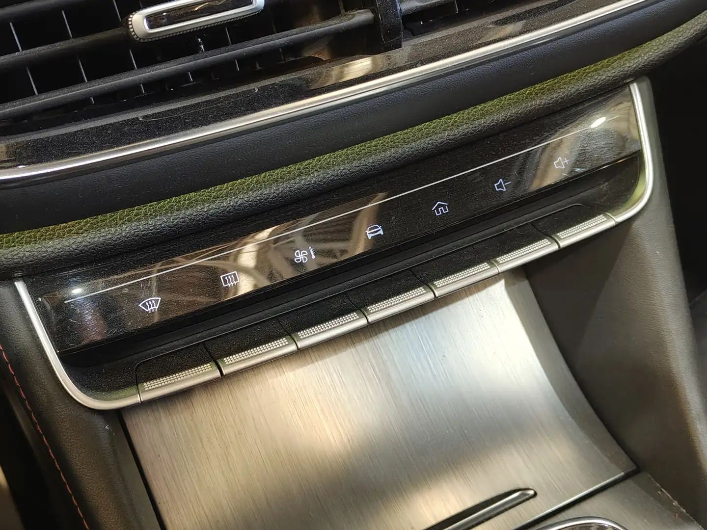 Foto MG HS MG HS 1.5 Turbo GDI Luxury DCT (162 CV)