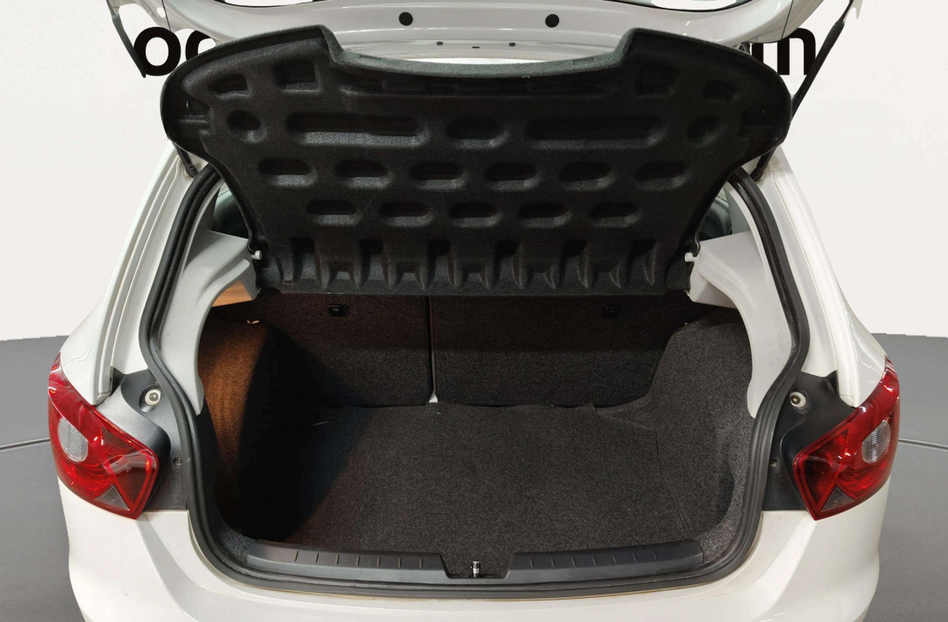 SEAT Ibiza 1.6 TDI Reference ITech 30 Aniversario - foto 12