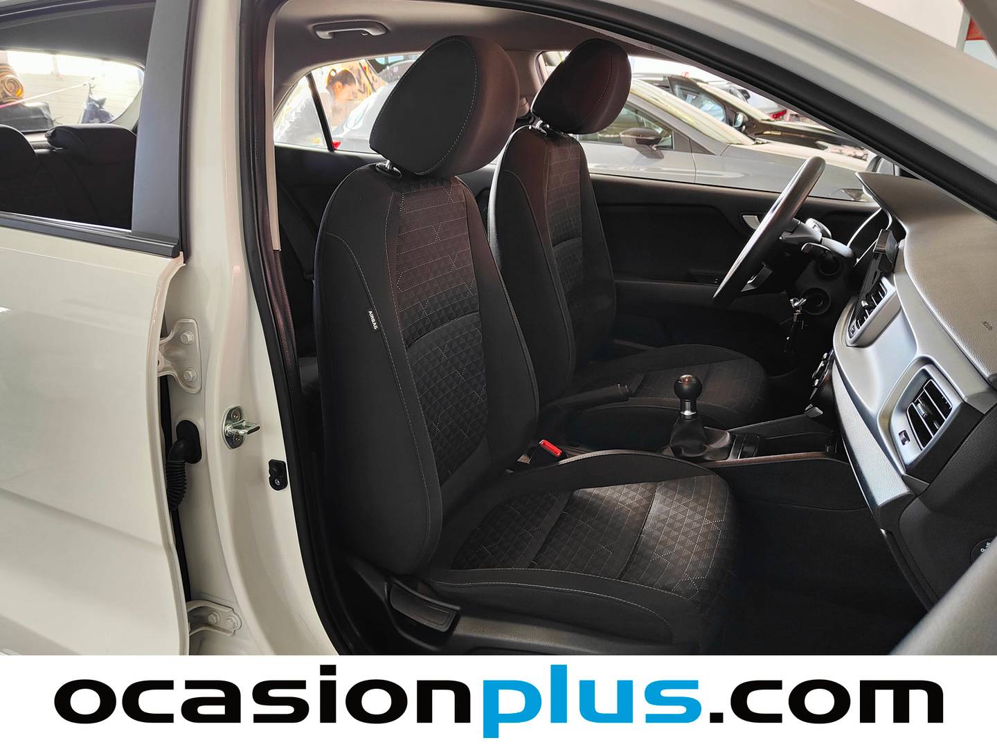 KIA Rio KIA Rio 1.2 DPi Concept  (84 CV) km 0