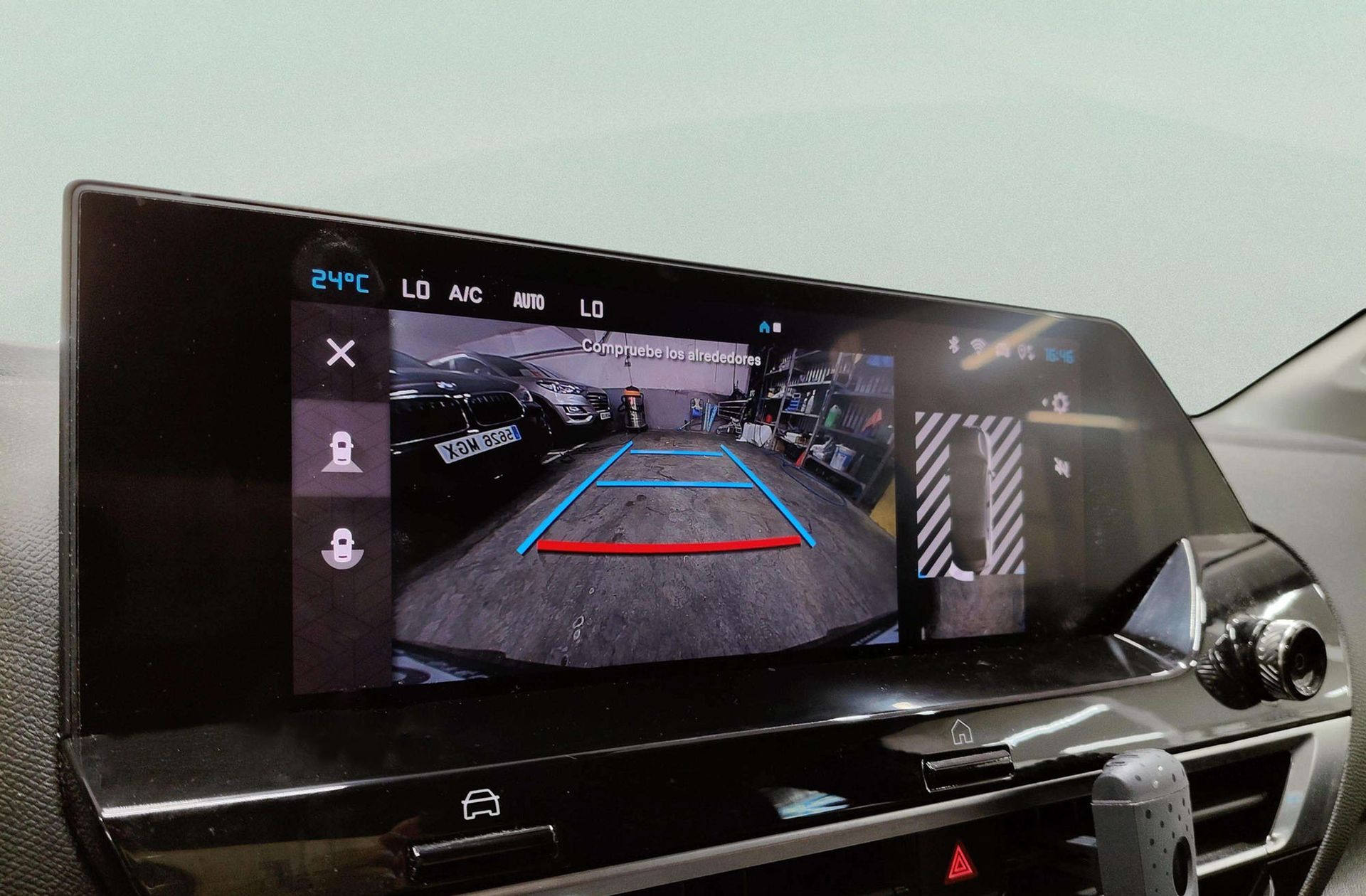 Citroën C4 X Hybrid 136 e-DCS6 Plus - foto 9