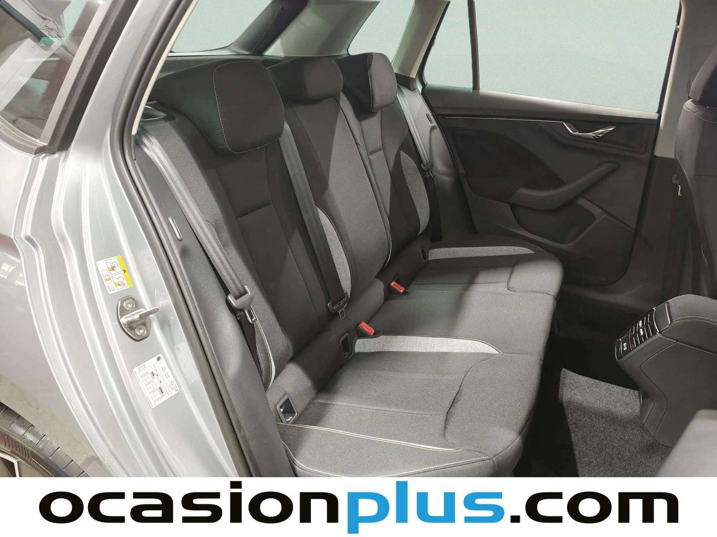 Skoda Kamiq Skoda Kamiq 1.0 TSI Selection DSG (115 CV) gasolina