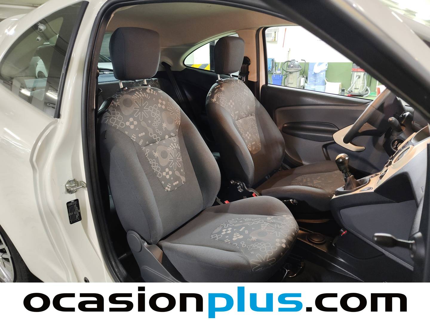 Fotos maletero Ford Ka Ford Ka 1.2 Duratec S&S Urban  (69 CV)