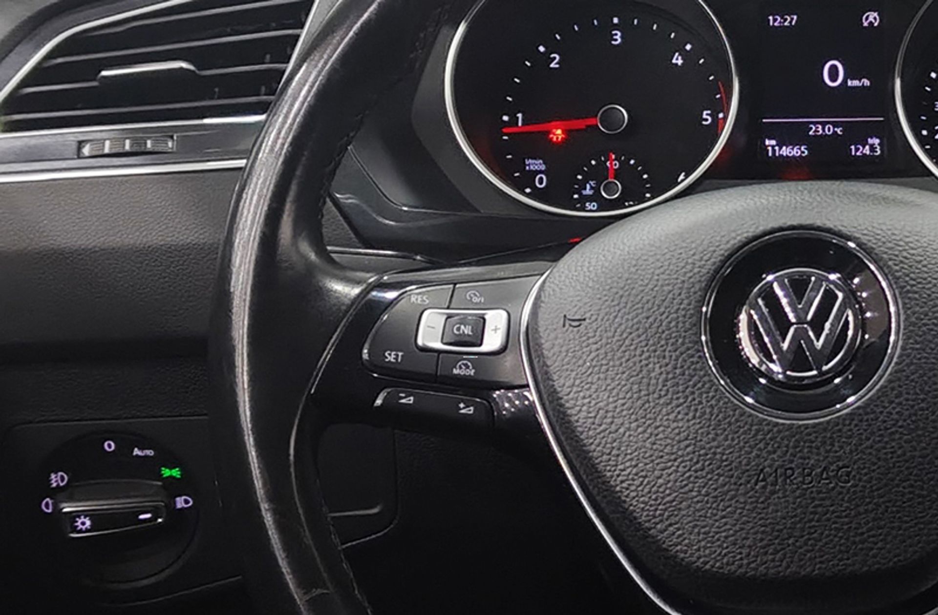 Volkswagen Tiguan Edition 2.0 TDI - foto 24