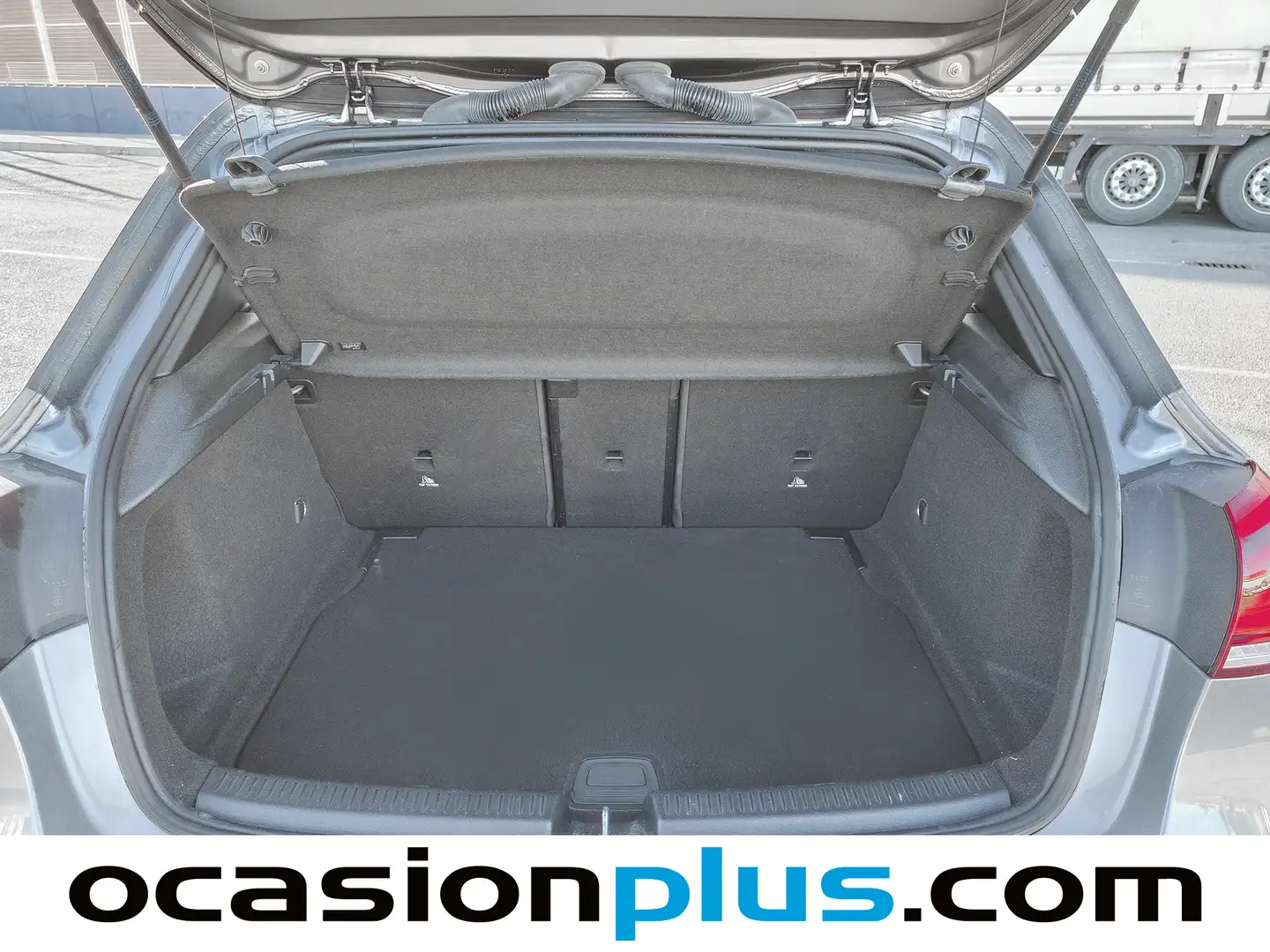 Foto Mercedes Clase A Mercedes-Benz Clase A 180 d (116 CV) Pack AMG