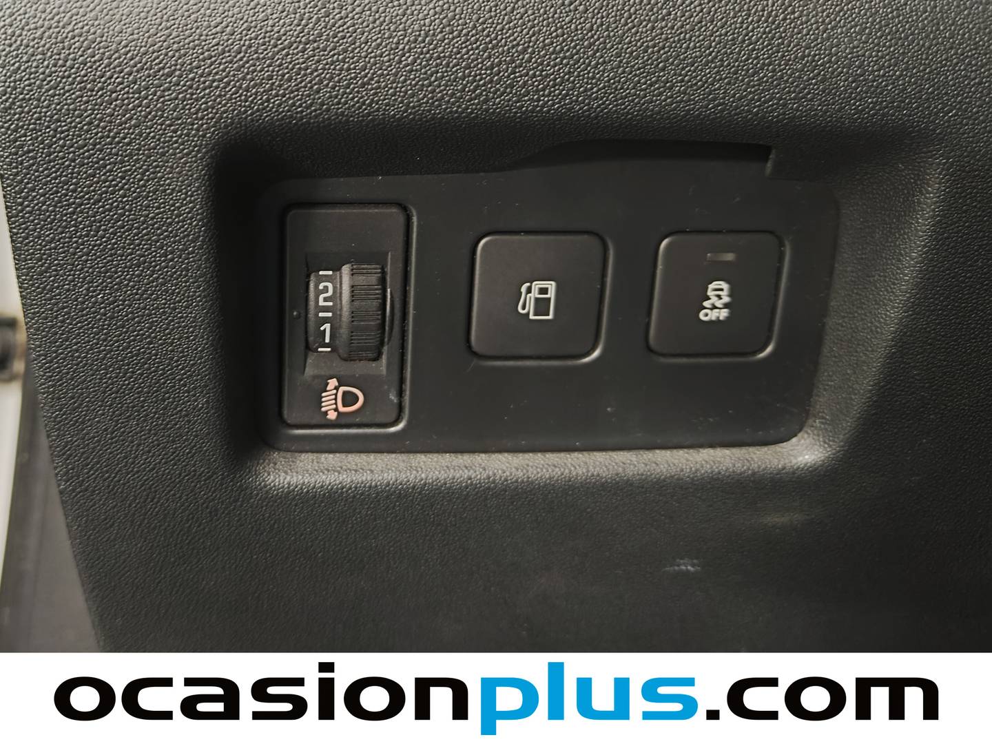 Citroën C4 Citroën C4 BlueHDi 100 Live Edition (99 CV) 2016