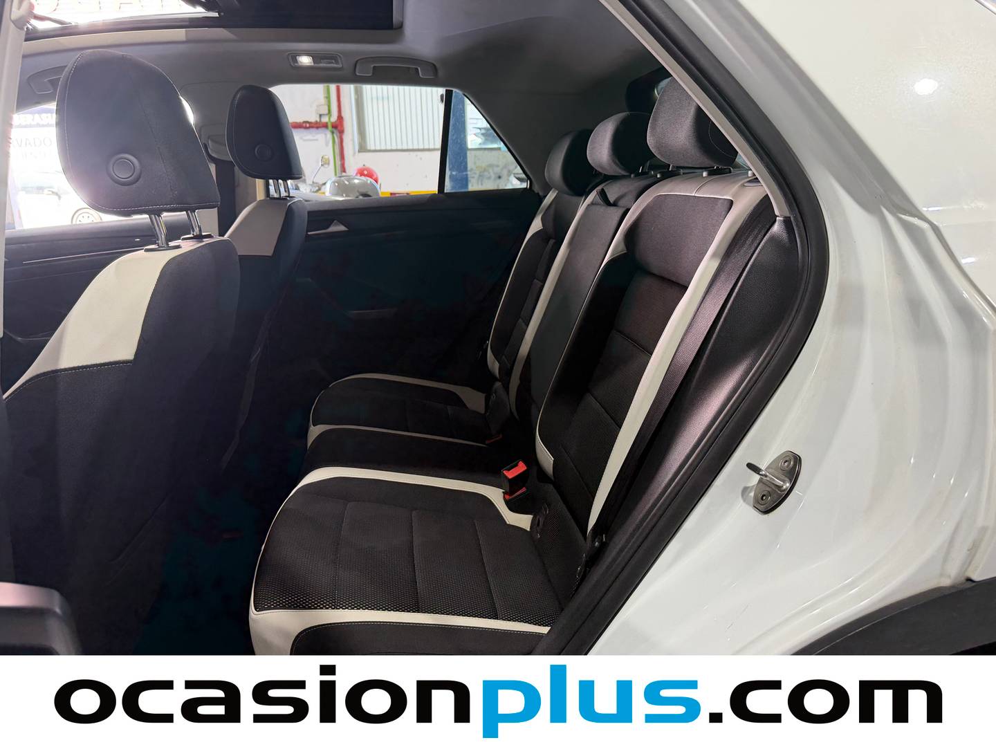Fotos maletero Volkswagen T-Roc Volkswagen T-Roc Sport 2.0 TSI 4Motion (190 CV) DSG