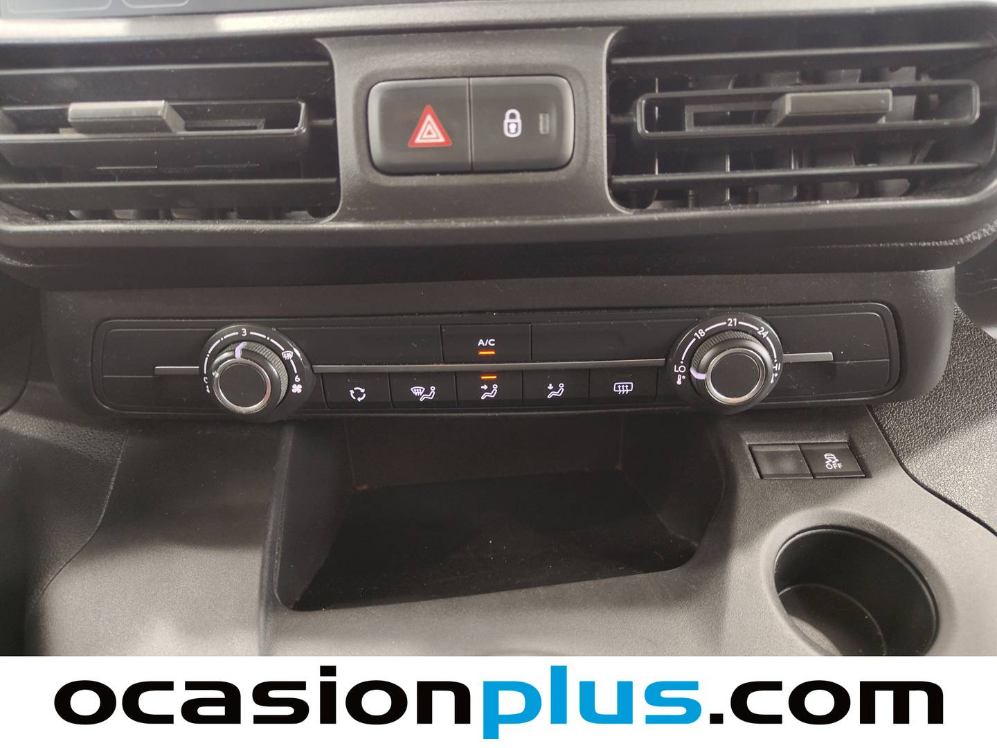 Extras del Citroën Berlingo Citroën Berlingo Combi BlueHDi 100 Live Talla M (102 CV)