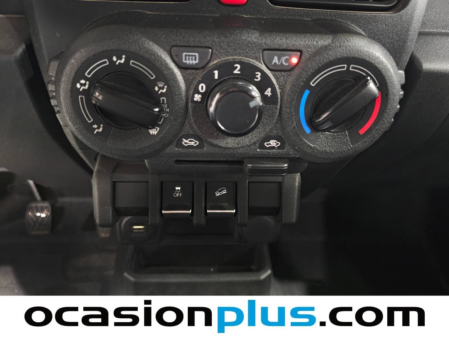 Equipamiento del Suzuki Jimny Suzuki Jimny 1.5 JX (102 CV)