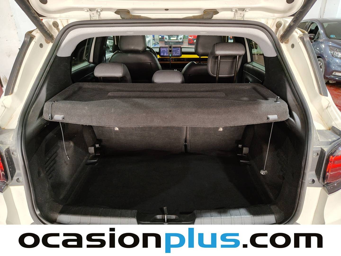 Fotos maletero Jeep Avenger Jeep Avenger 1.2 G Summit (100 CV)