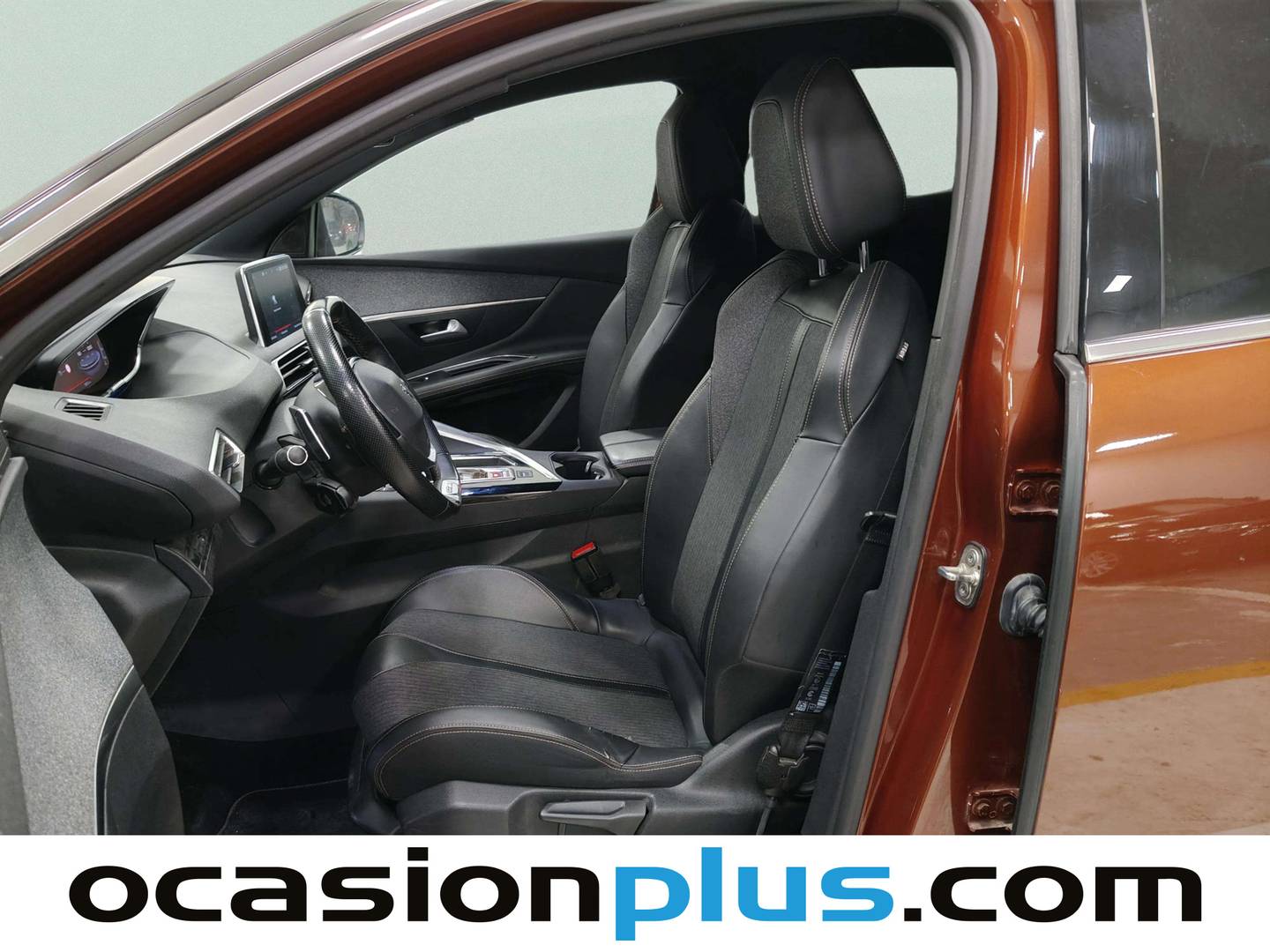 Foto Peugeot 3008 Peugeot 3008 BlueHDI 130 S&S GT Line EAT8 (130 CV)