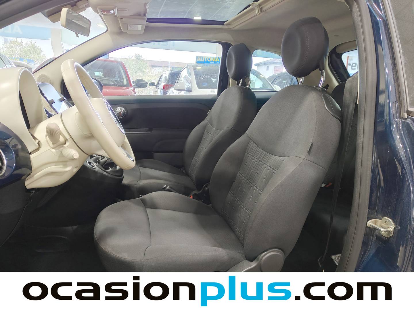 Foto asientos delanteros Fiat 500 Fiat 500 1.0 Hybrid Dolcevita (70 CV)