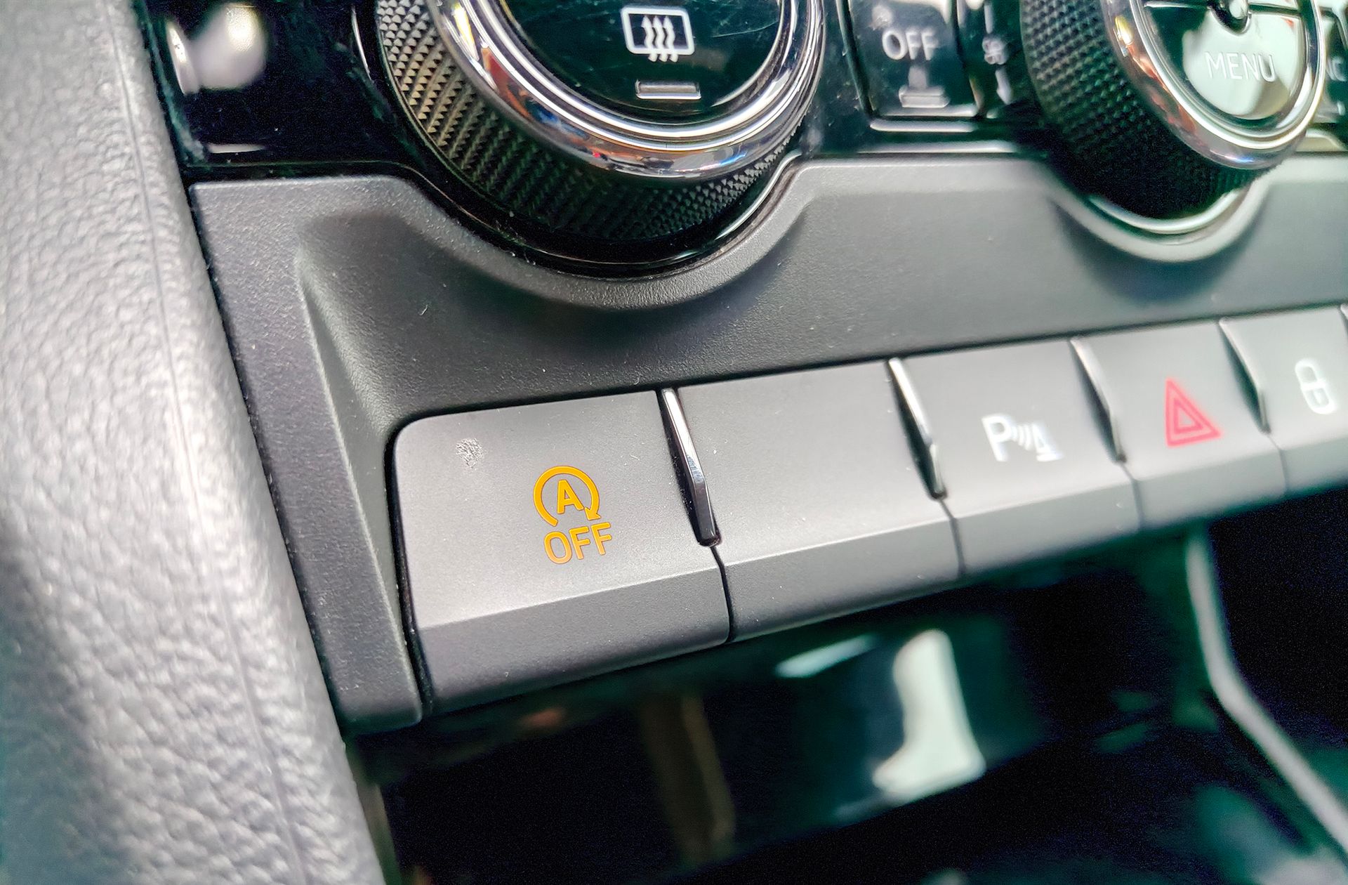 Škoda Karoq 1.5 TSI ACT Sportline - foto 33