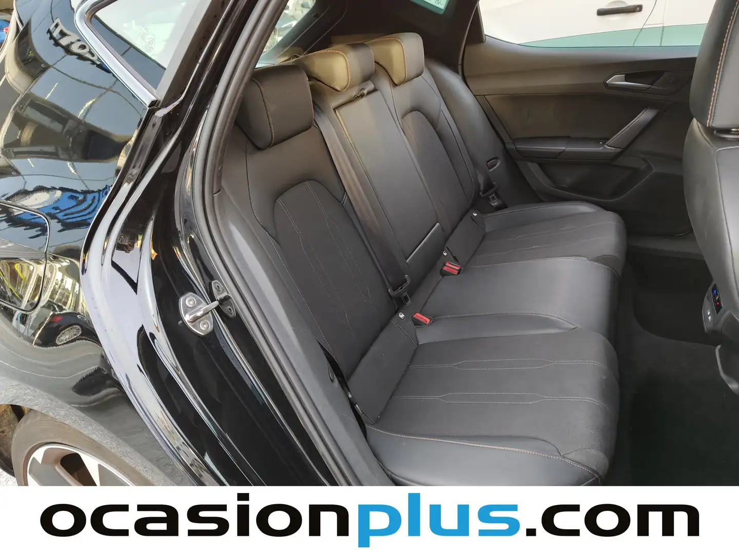 Foto Cupra León CUPRA León 1.5 eTSI DSG  (150 CV)