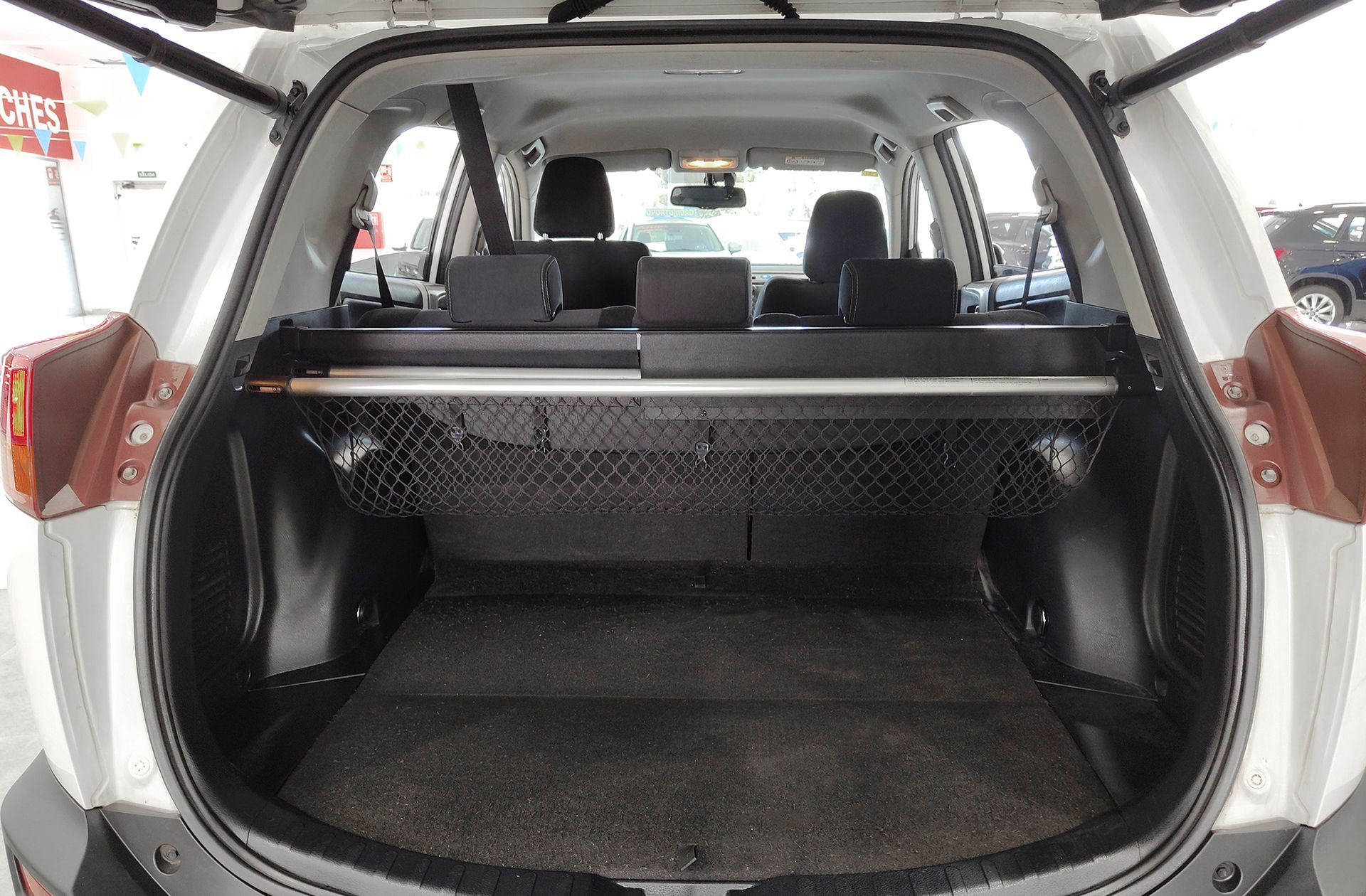 Toyota RAV4 150D Advance AWD - foto 15
