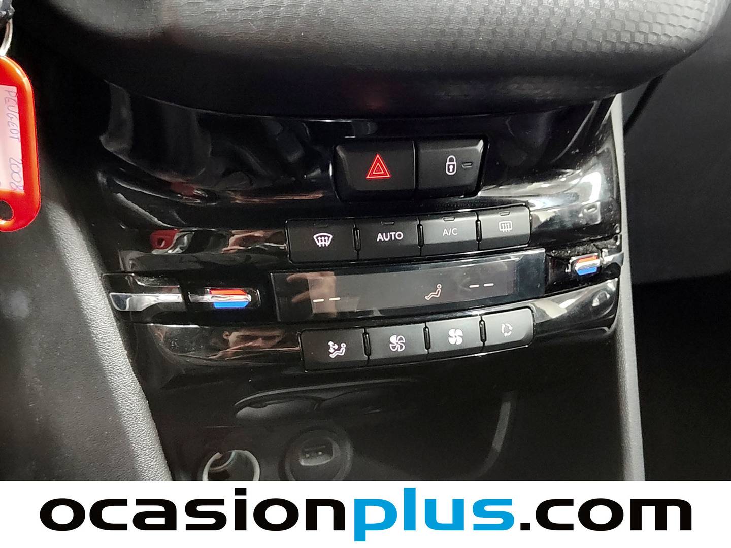 Foto Peugeot 2008 Peugeot 2008 PureTech 130 S&S Allure (130 CV)