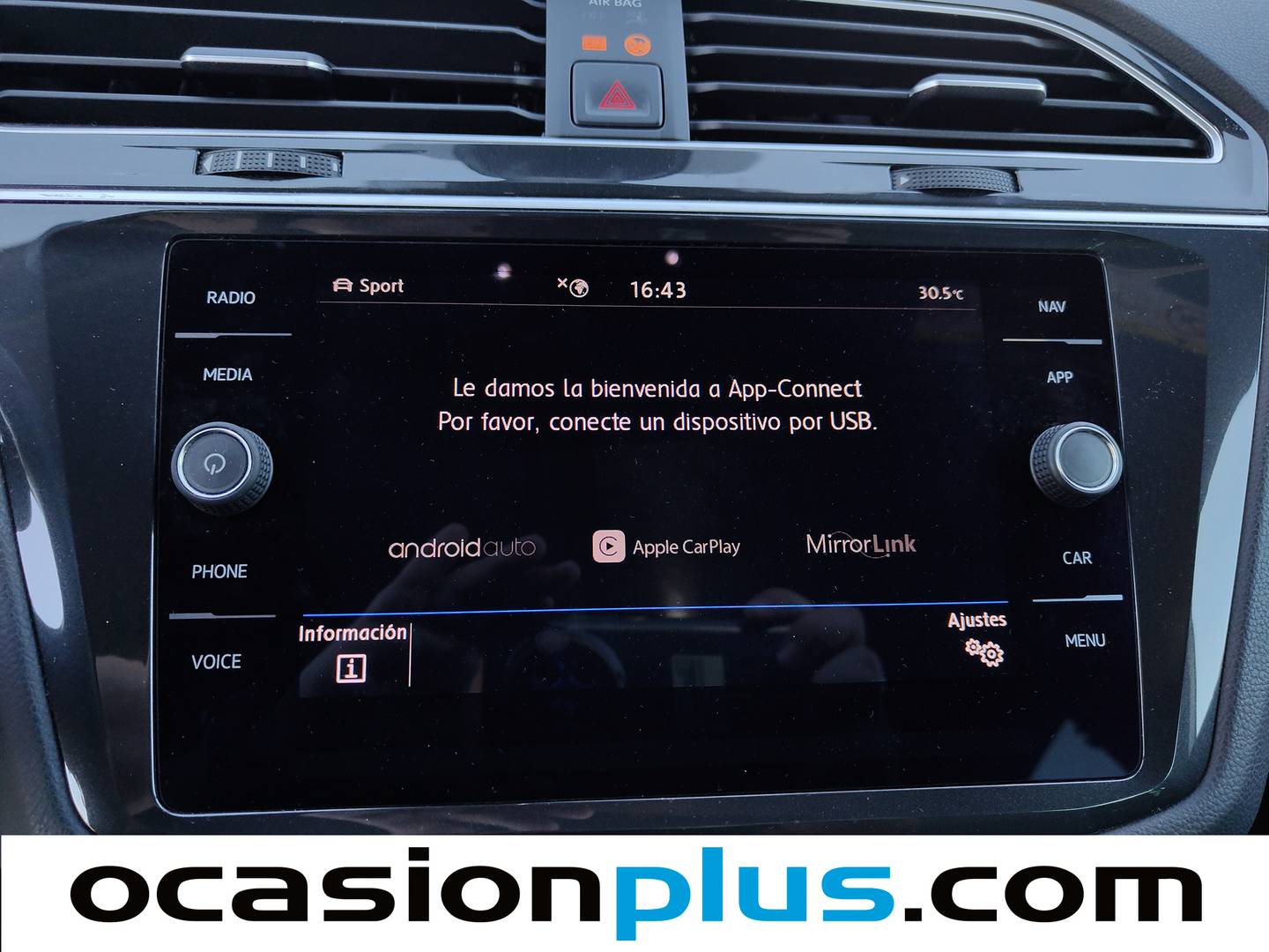Equipamiento del Volkswagen Tiguan Volkswagen Tiguan Sport 2.0 TDI (150 CV) DSG Pack R Line