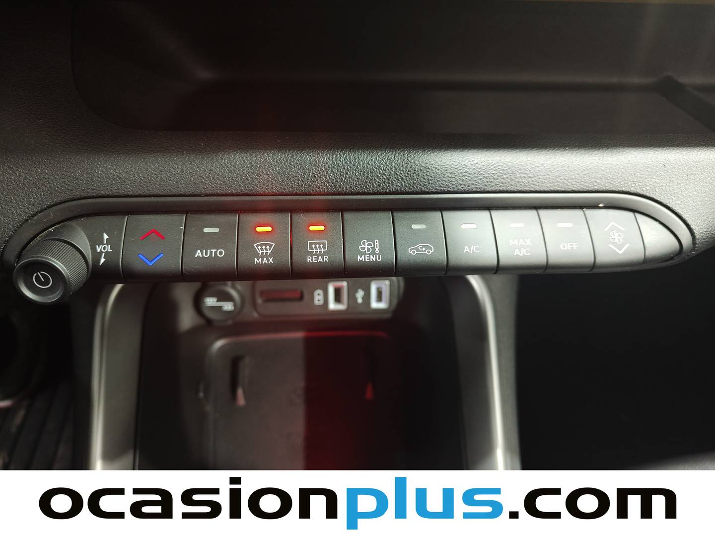 Foto Jeep Avenger Jeep Avenger 1.2 G Summit (100 CV)