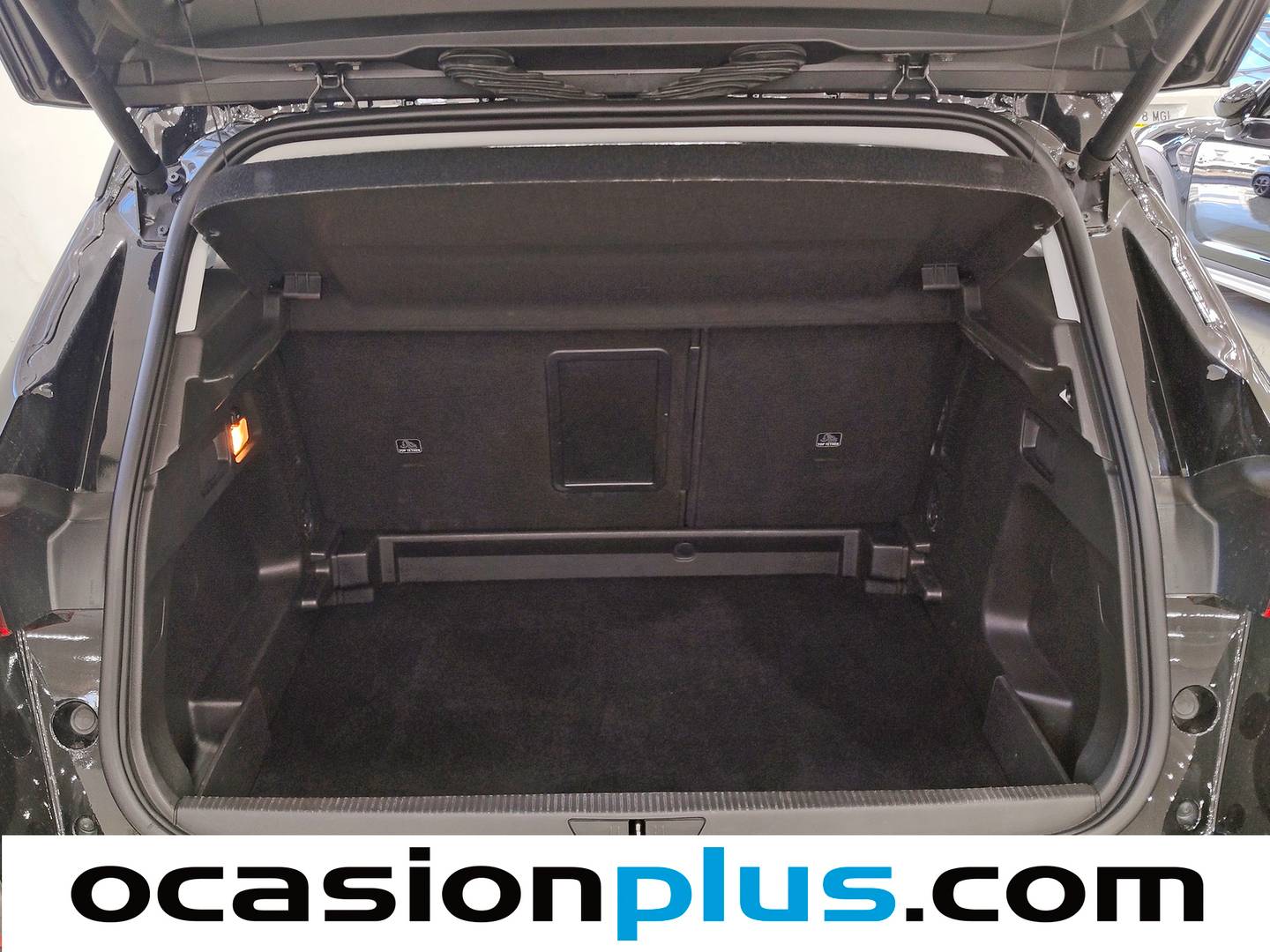 Fotos maletero Opel Grandland X Opel Grandland X 1.2 Turbo Ultimate Auto (130 CV)