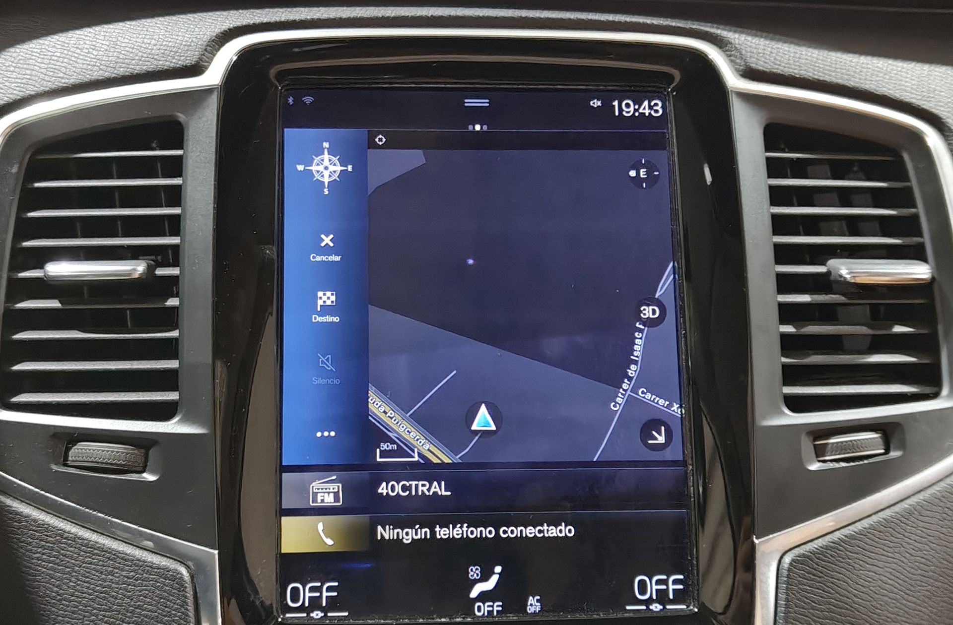 Volvo XC90 D5 Momentum AWD - foto 9