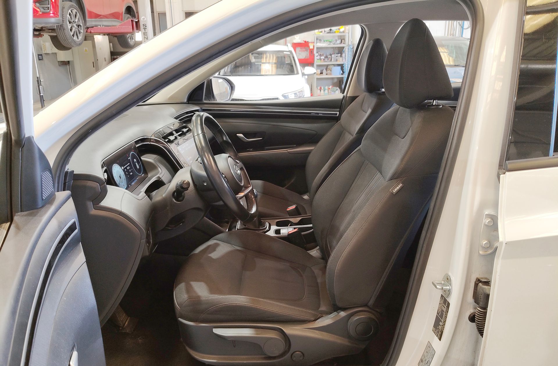 Hyundai Tucson 1.6 CRDi Maxx - foto 10