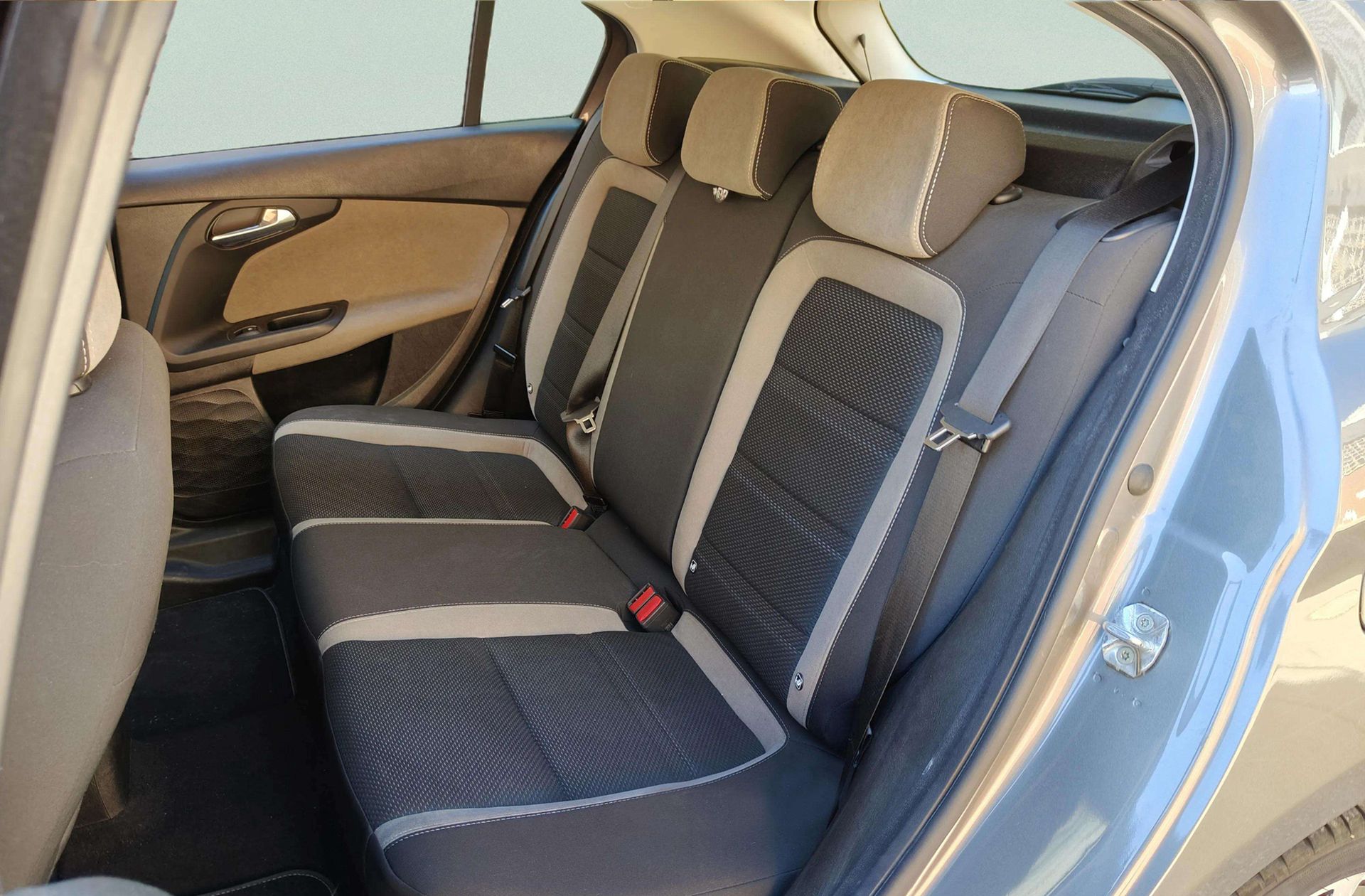 Fiat Tipo 1.6 MultiJet Lounge - foto 12