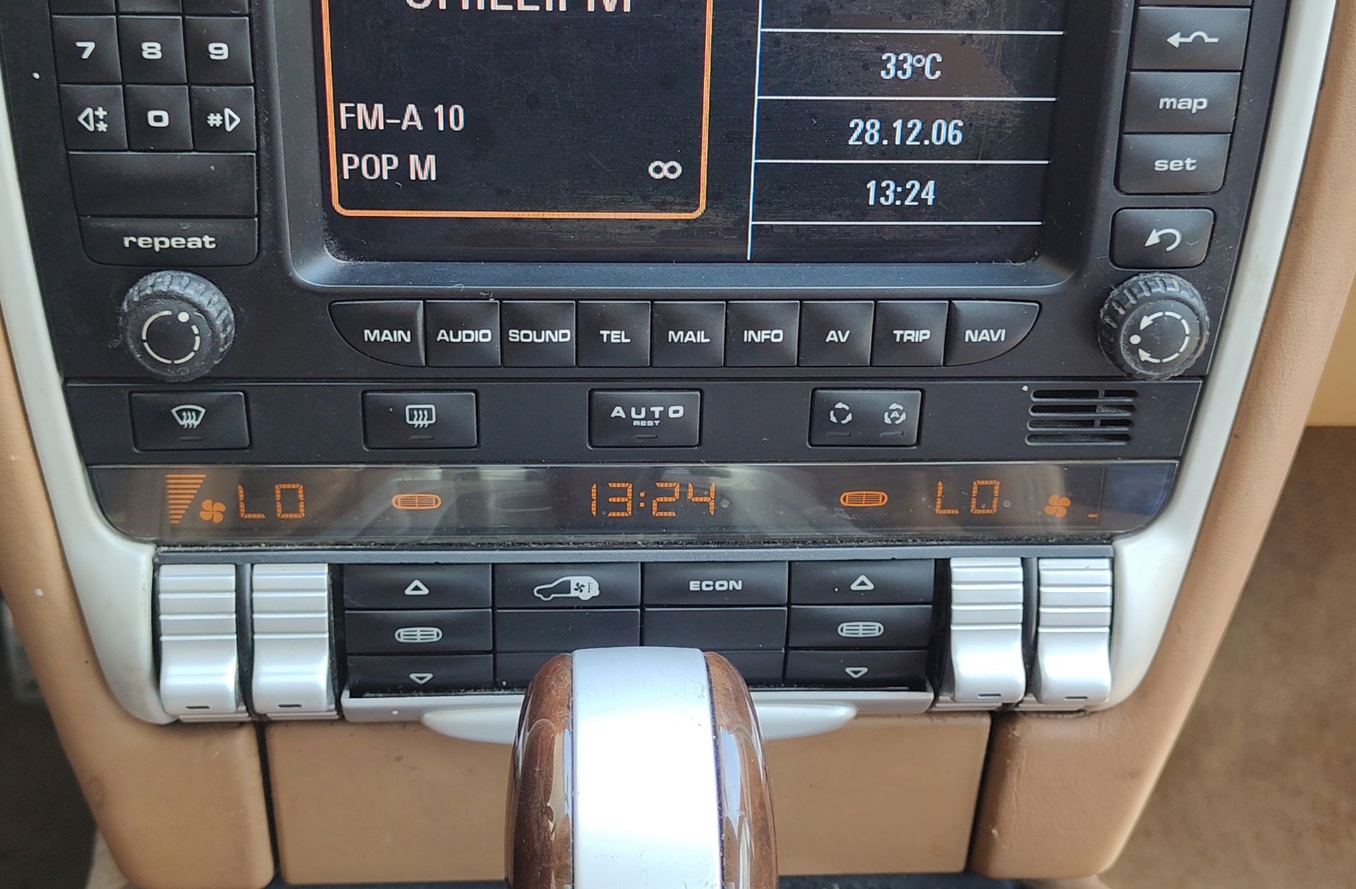Porsche Cayenne S - foto 26