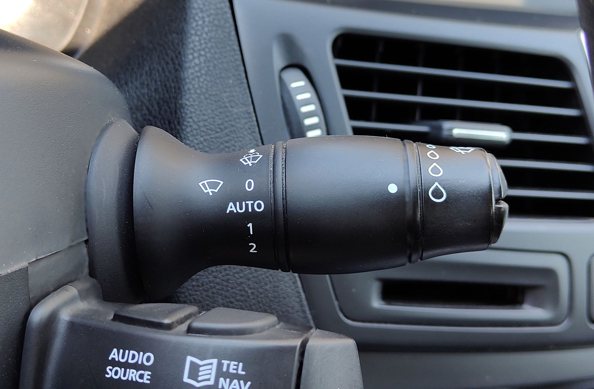 Renault Laguna Coupe Emotion Plus FAP eco2 dCi - foto 34