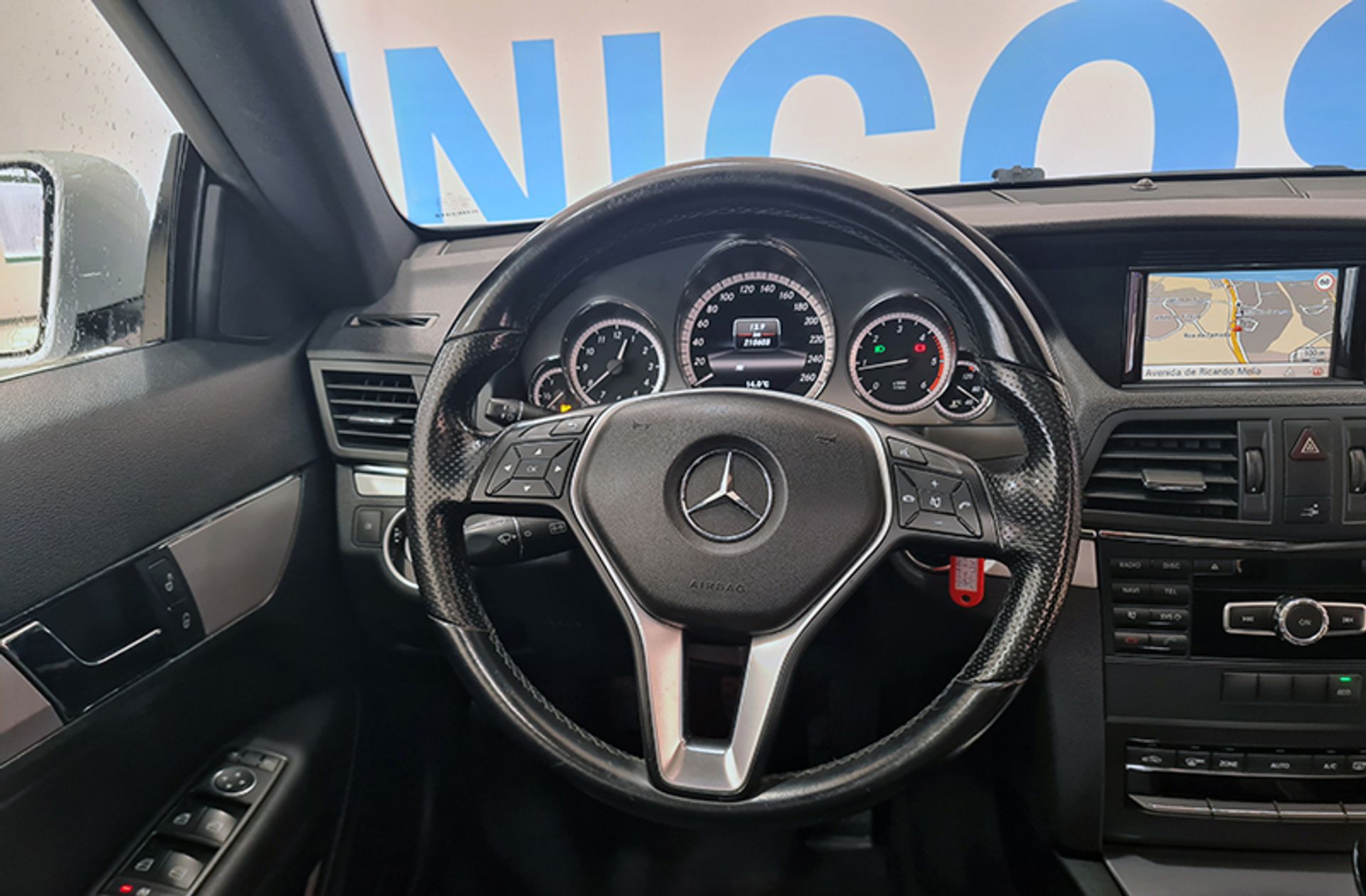 Mercedes-Benz Clase E E 220 CDI Coupe Blue Efficiency Avantgarde - foto 21