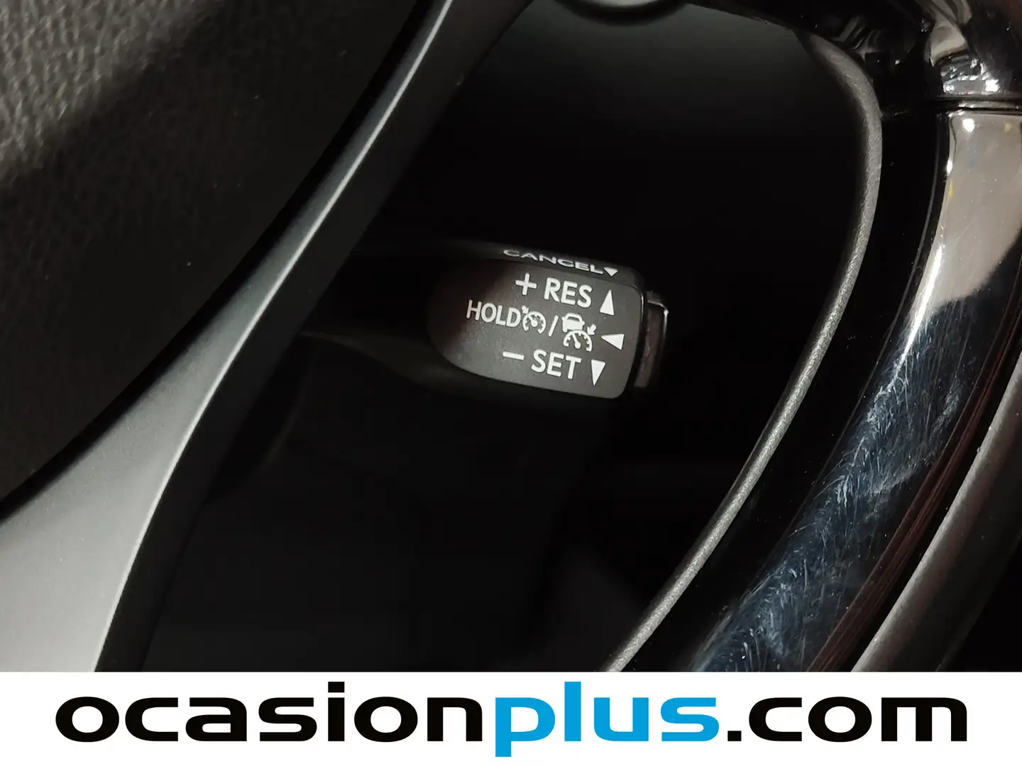 Foto Toyota C-HR Toyota C-HR 1.8 125H Advance  (122 CV)