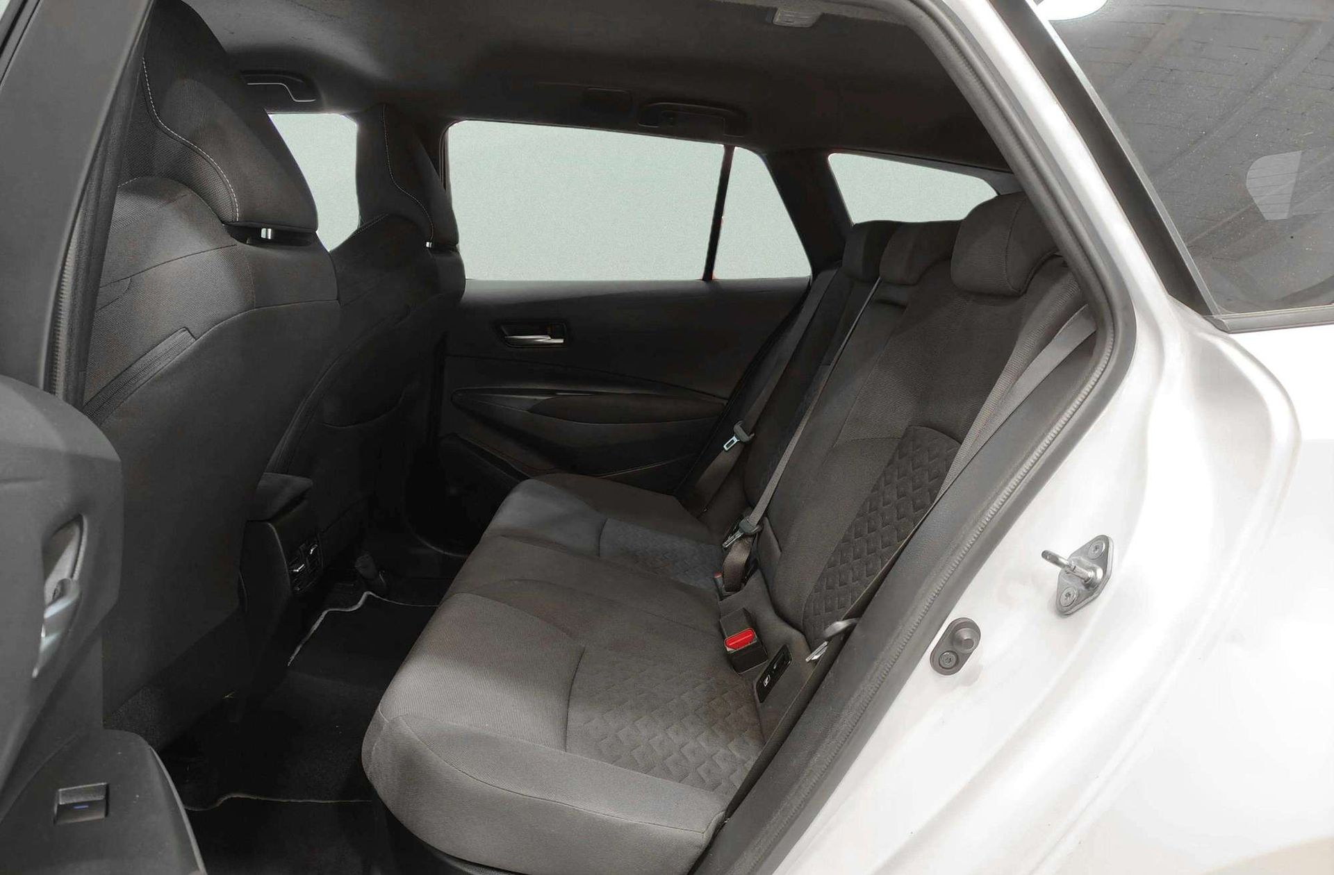 Toyota Corolla Touring Sports 125H Active Tech E-CVT - foto 11