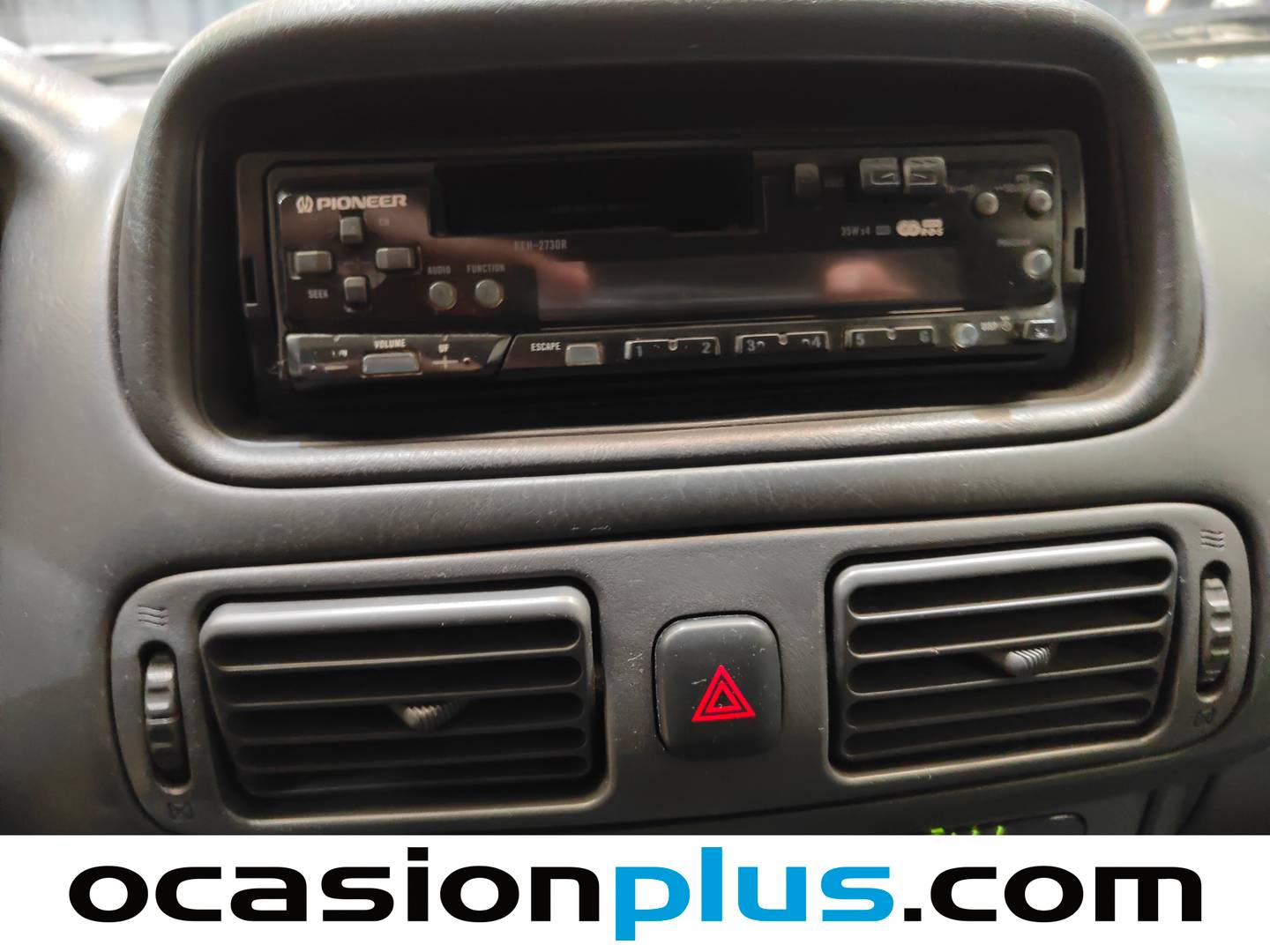 Toyota Corolla Toyota Corolla 2.0D LINEA TERRA AC COUPE seminuevo