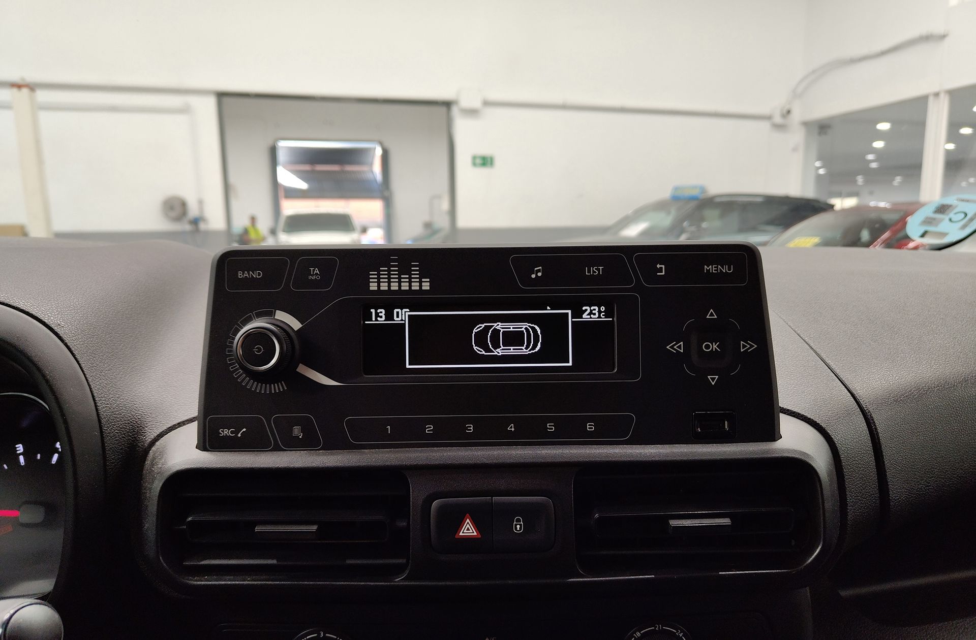 Citroën Berlingo Furgon BlueHDi 100 Talla M Control - foto 7