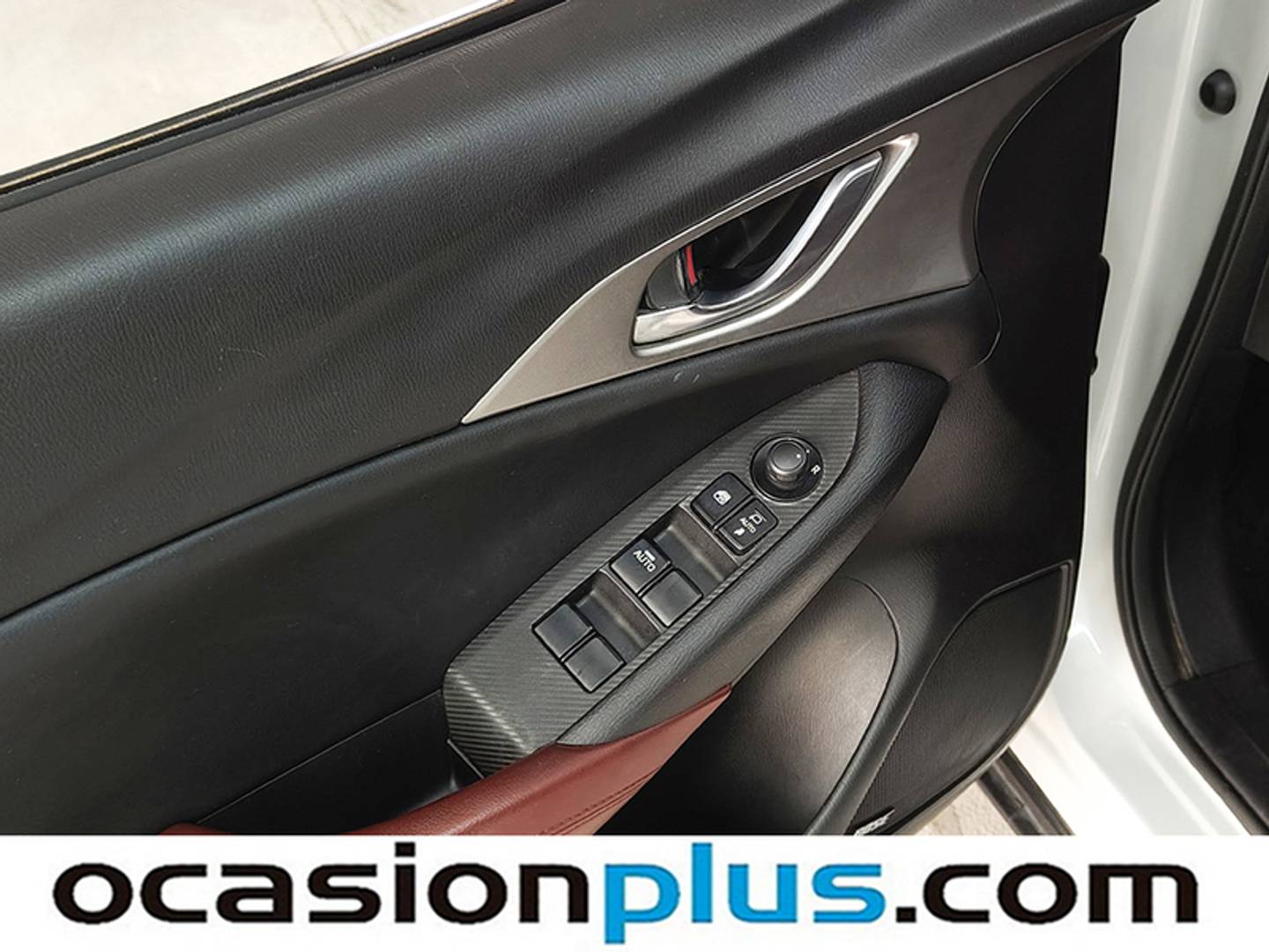 Foto Mazda CX-3 Mazda CX-3 1.5 DE SKYACTIV Luxury 2WD (105 CV)