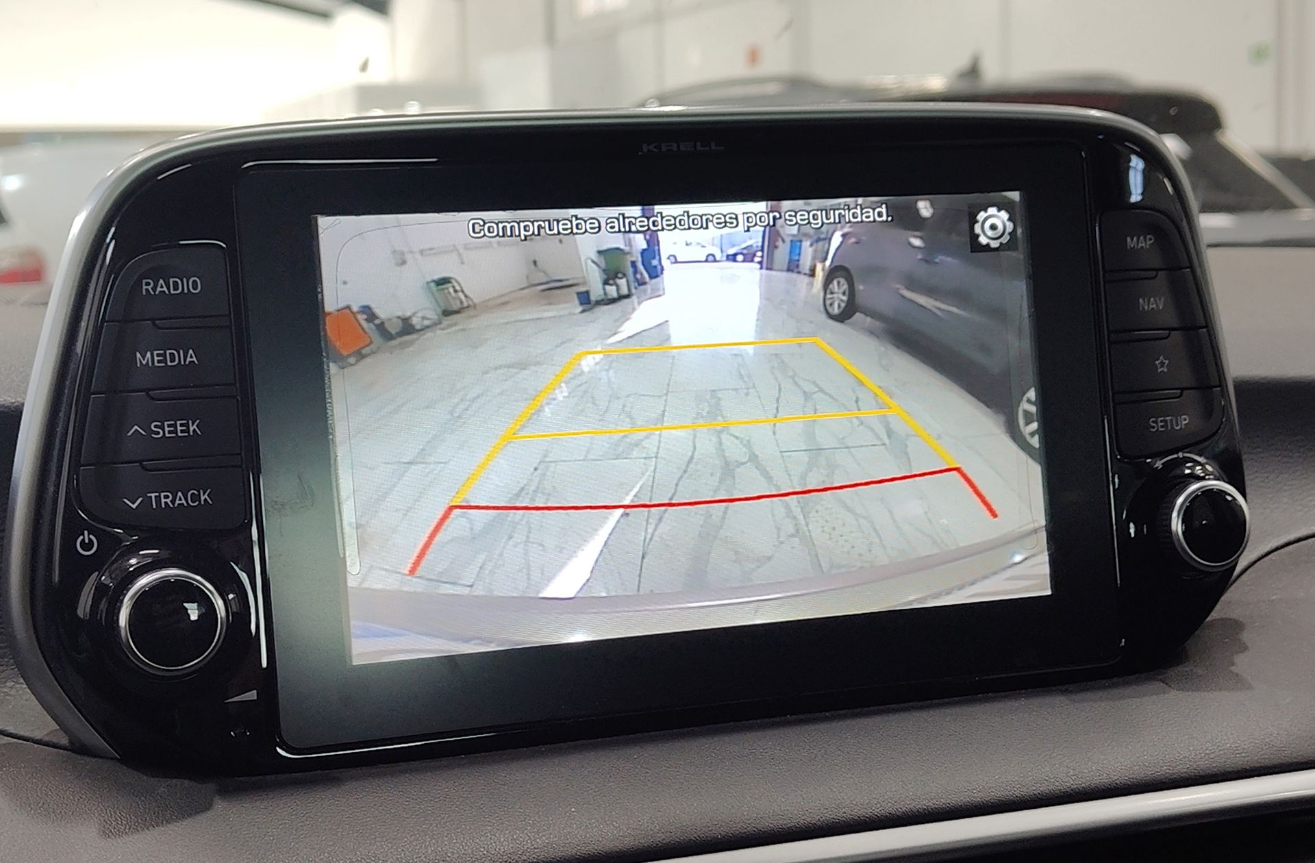 Hyundai Tucson 1.6 CRDi 48V Tecno 4x2 - foto 9