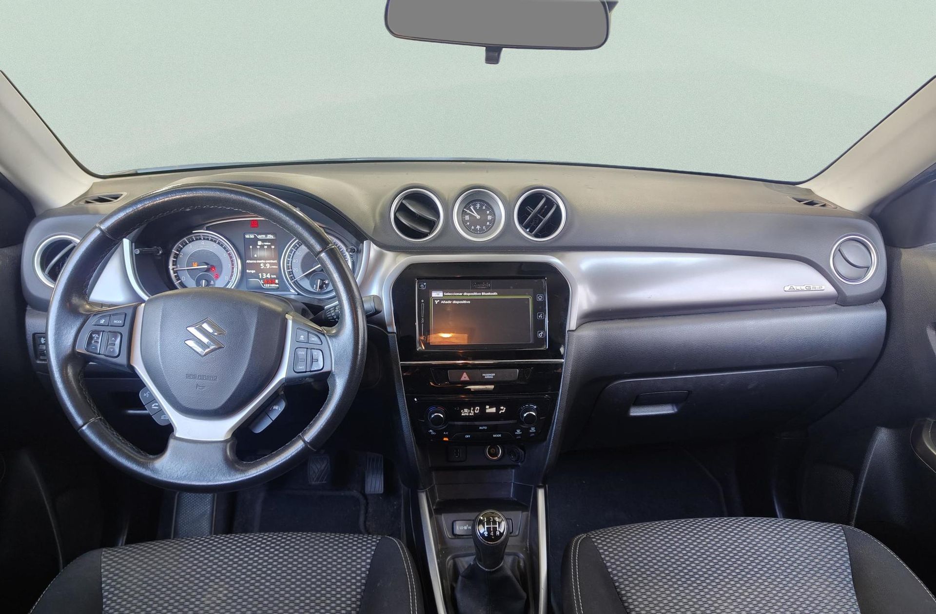 Suzuki Vitara 1.0 Turbo GLE 4WD - foto 6