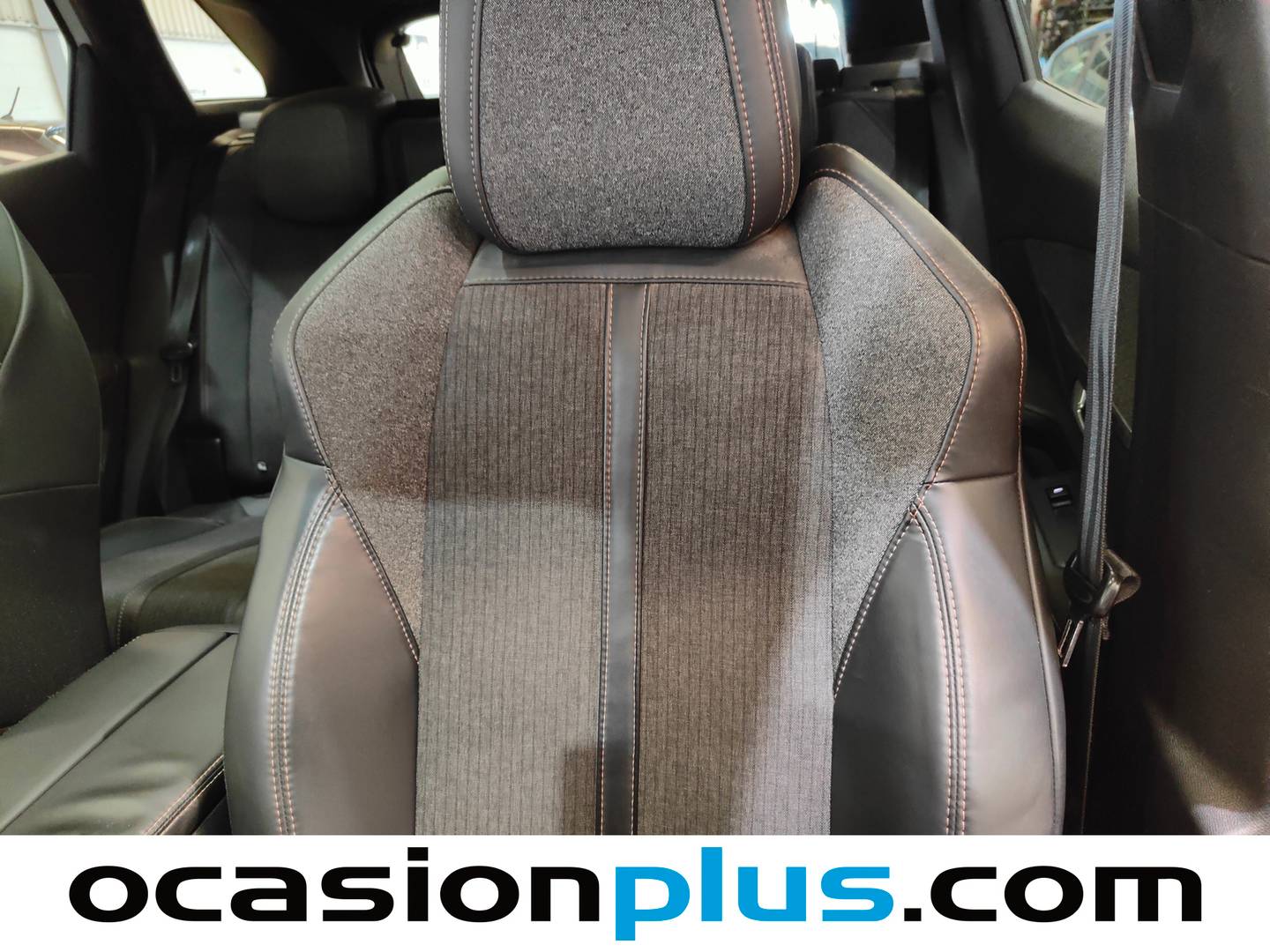 Equipamiento del Peugeot 3008 Peugeot 3008 THP 165 GT Line S&S Auto (165 CV)