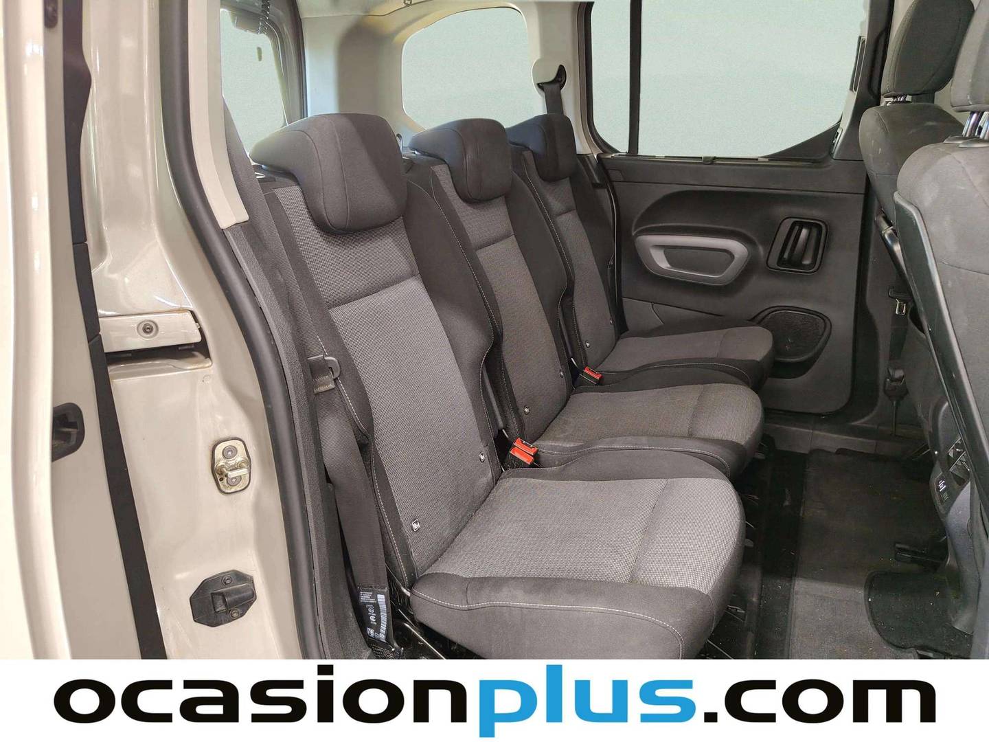 Toyota Proace City Verso Toyota Proace City Verso 1.2 Family Active L1 5 Plazas (110 CV) al mejor precio
