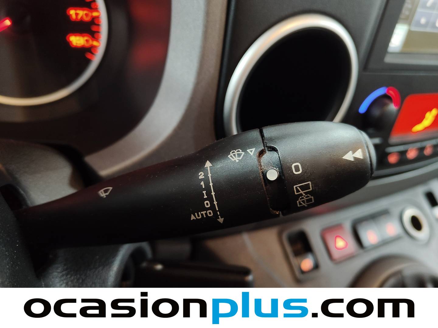 Peugeot Partner Peugeot Partner Tepee Combi 1.2 PureTech Outdoor (110 CV) 110cv