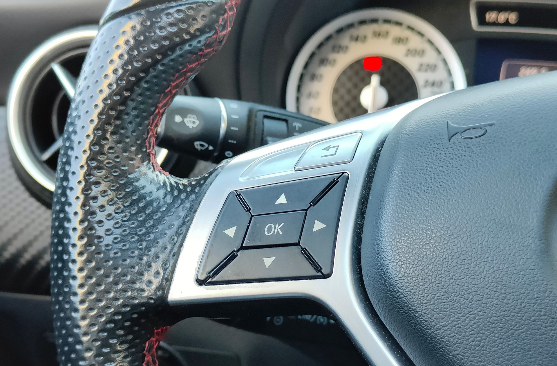 Mercedes-Benz Clase A 200 CDI AMG Line - foto 31