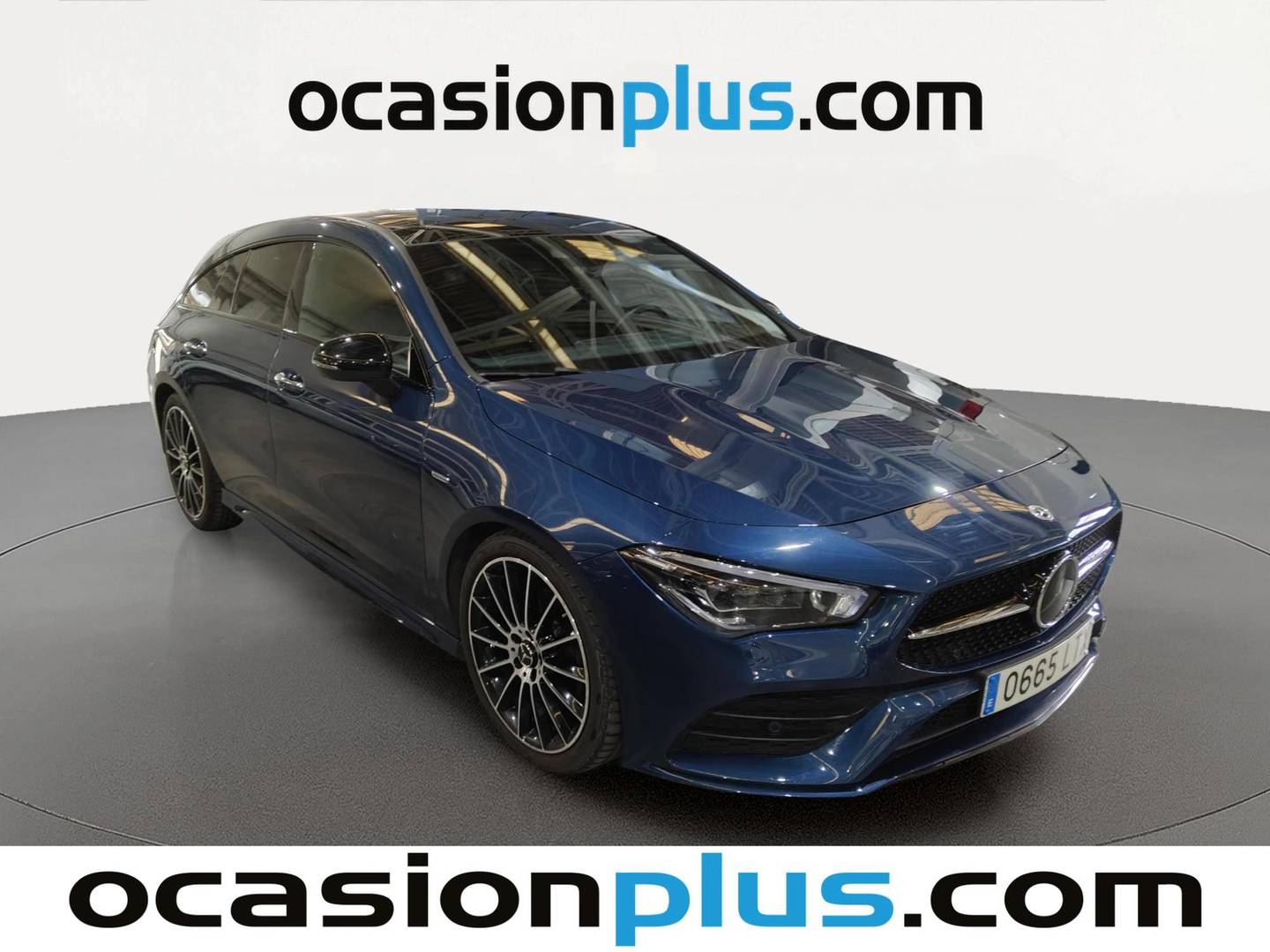 Foto delantera Mercedes CLA Mercedes CLA Shooting Brake CLA 200 d (150 CV) Paquete AMG derecha